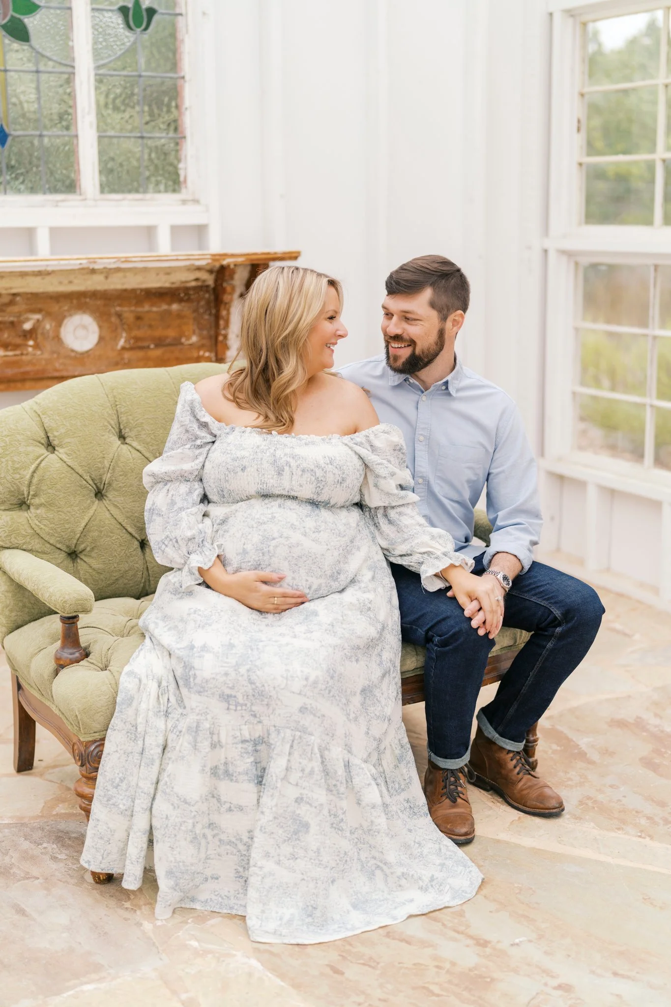 StephanieQuirkPhotography_Ellie_Maternity_EDITS-50.jpg