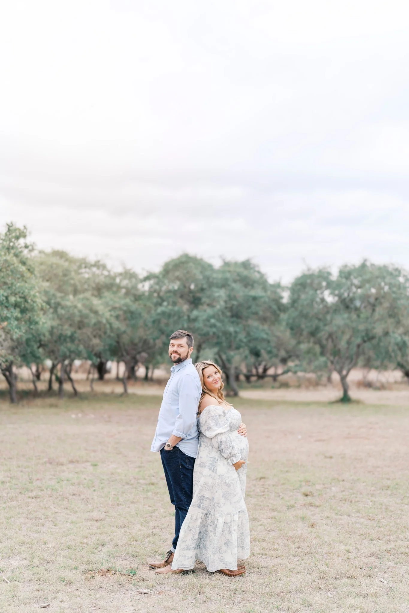 StephanieQuirkPhotography_Ellie_Maternity_EDITS-209.jpg