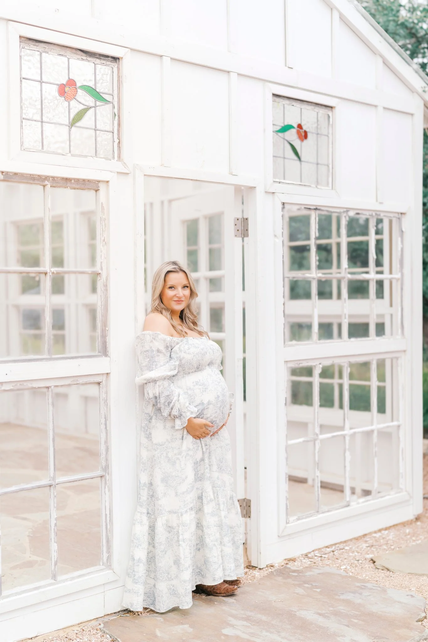 StephanieQuirkPhotography_Ellie_Maternity_EDITS-264.jpg