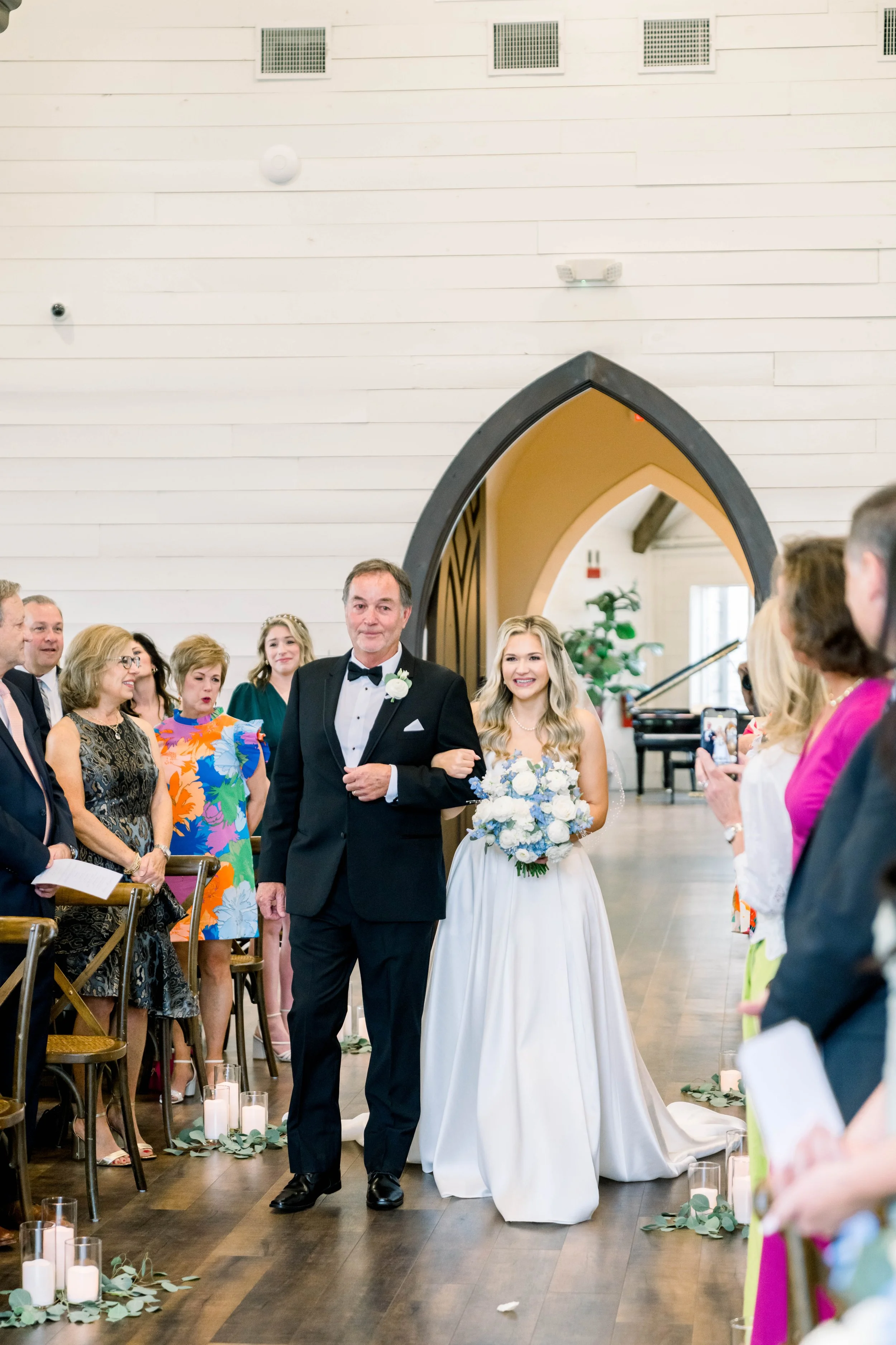 stephaniequirkphotography__HighpointeEstate_Ceremony-99.jpg