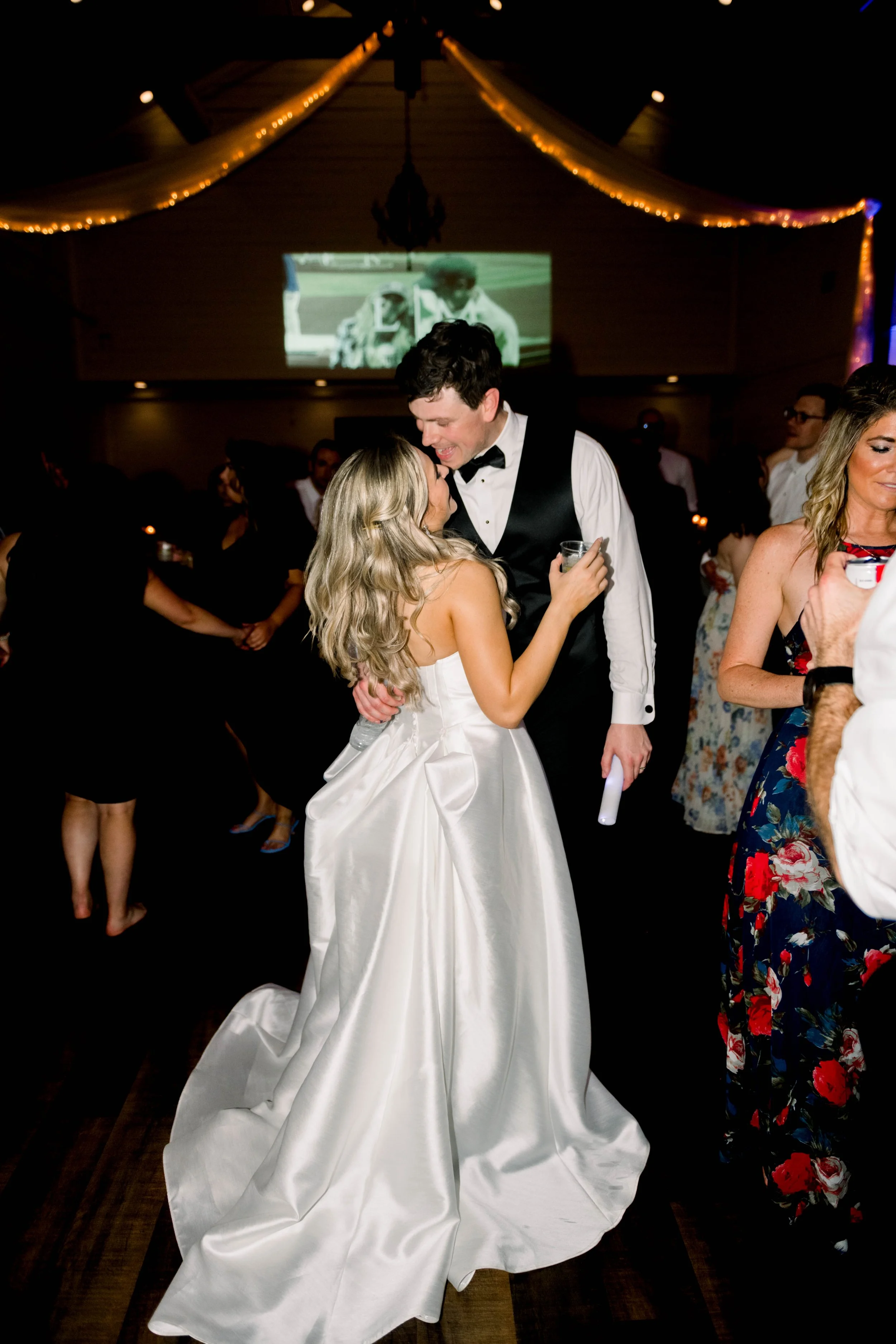 stephaniequirkphotography__HighpointeEstate_ReceptionptLightsOut-431.jpg