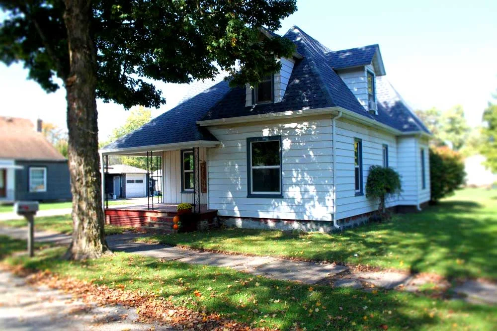 House — Model Real Estate, Goshen, Indiana