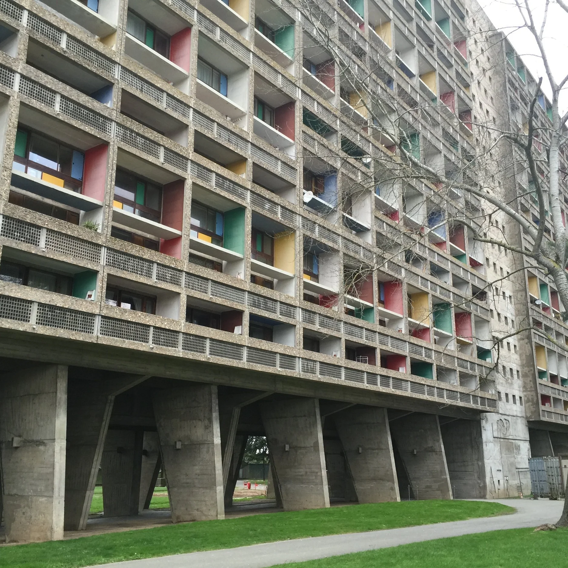 Just 'round the corner of the Pigeonaire stands the Corbusier's Maison Radieuse, a well-preserved example of his vertical garden villages!