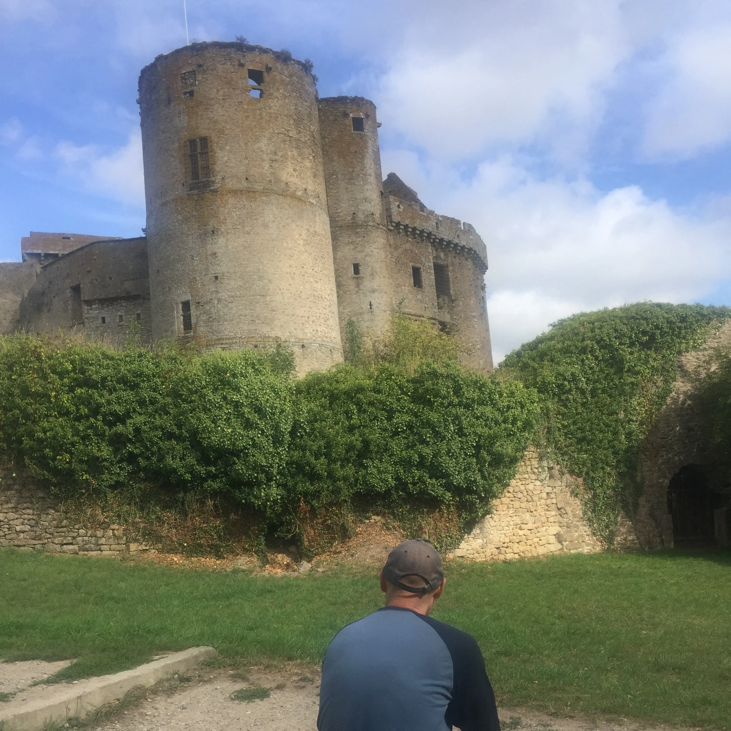 Biking snack break at Clisson medieval castle, a local romantic ruin restored by Napoleon Architect.