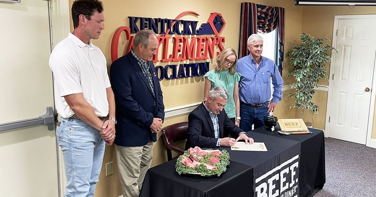 Commissioner Quarles, Kentucky cattle producers celebrate Beef Month