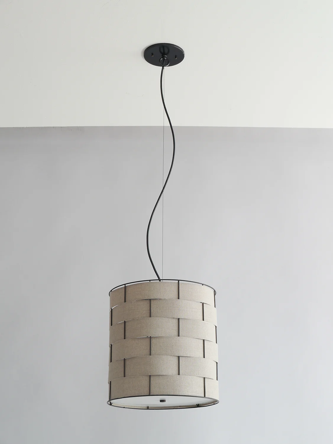 Basket Weave_C-129_Drum Pendant_black_wheat.jpg