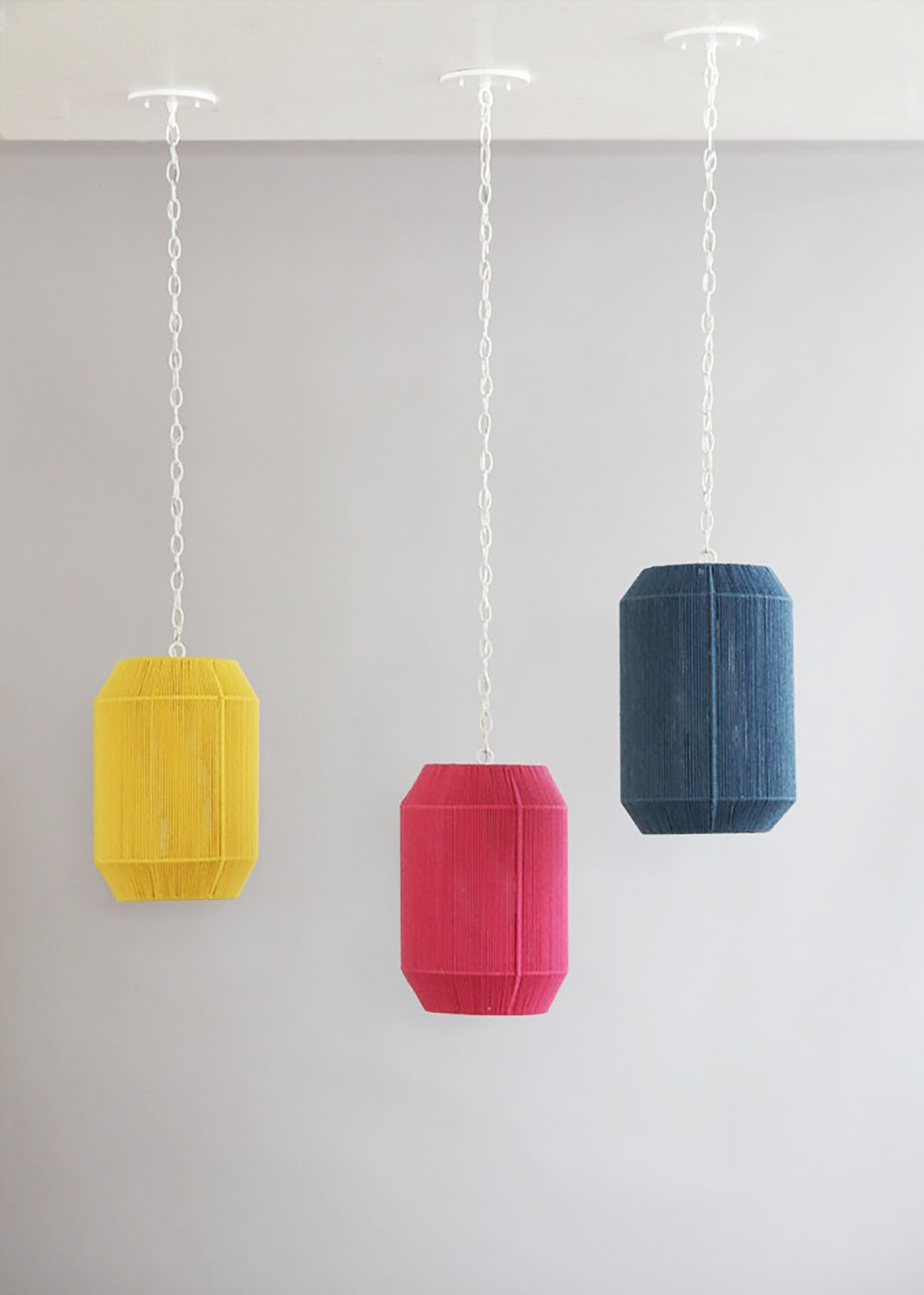 Rope_C-181_Modern+Cyliner+Pendant_White_Yellow,Pink,Blue_on.jpg
