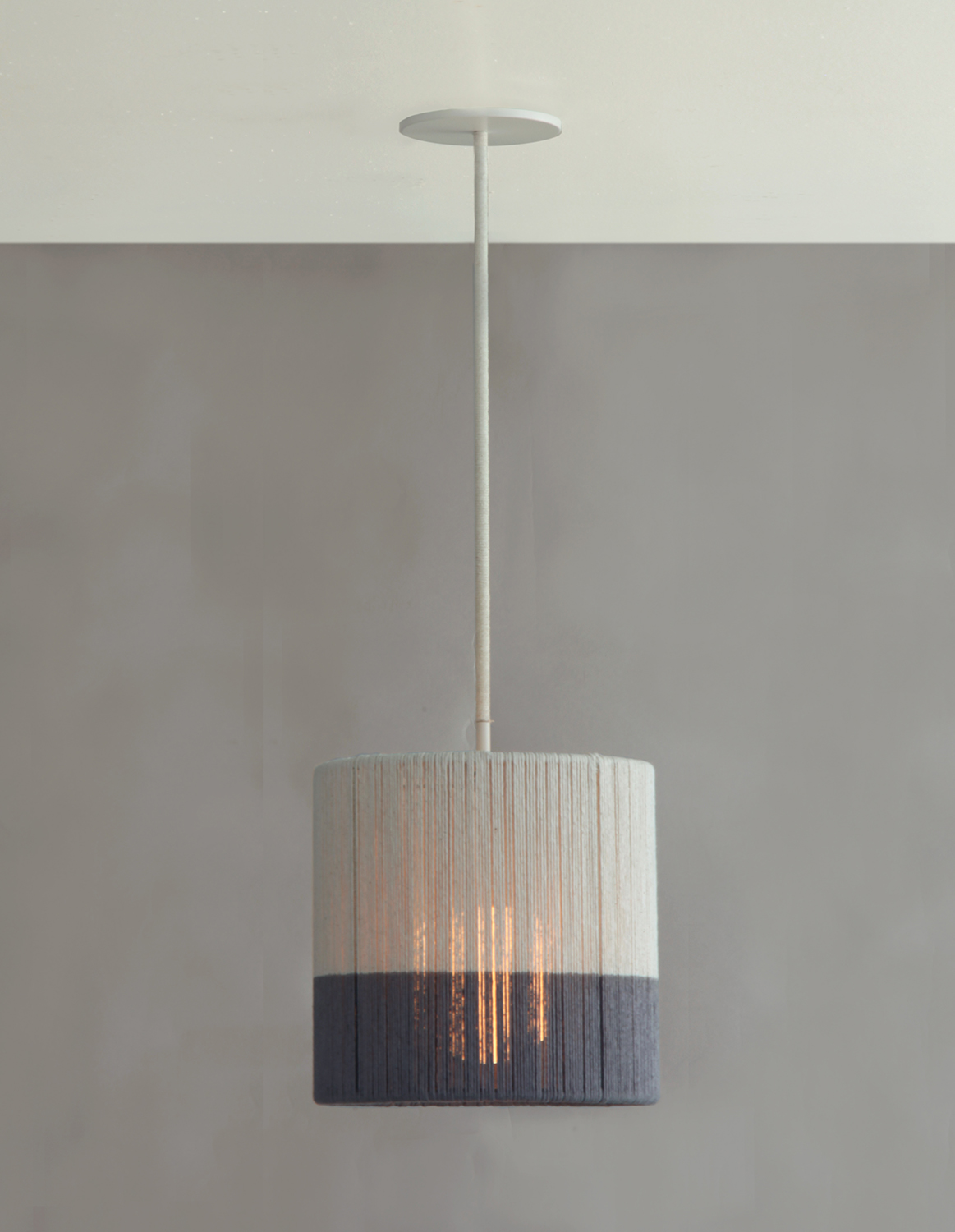 Rope_C-210_Horizon String Pendant_White_Grey_on.jpg