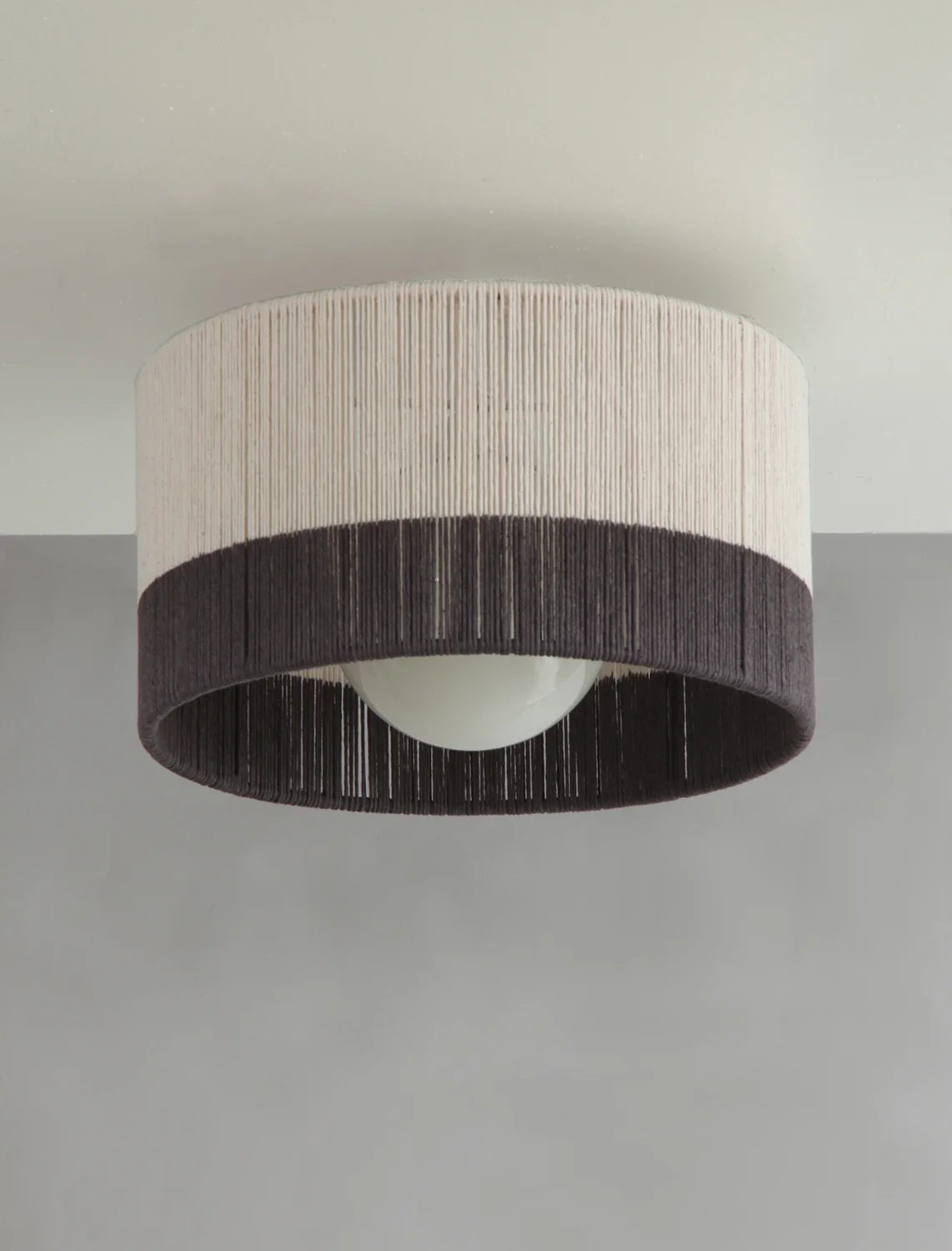 Rope_C-210_Horizon String Ceiling Fixture_White_Black.jpg