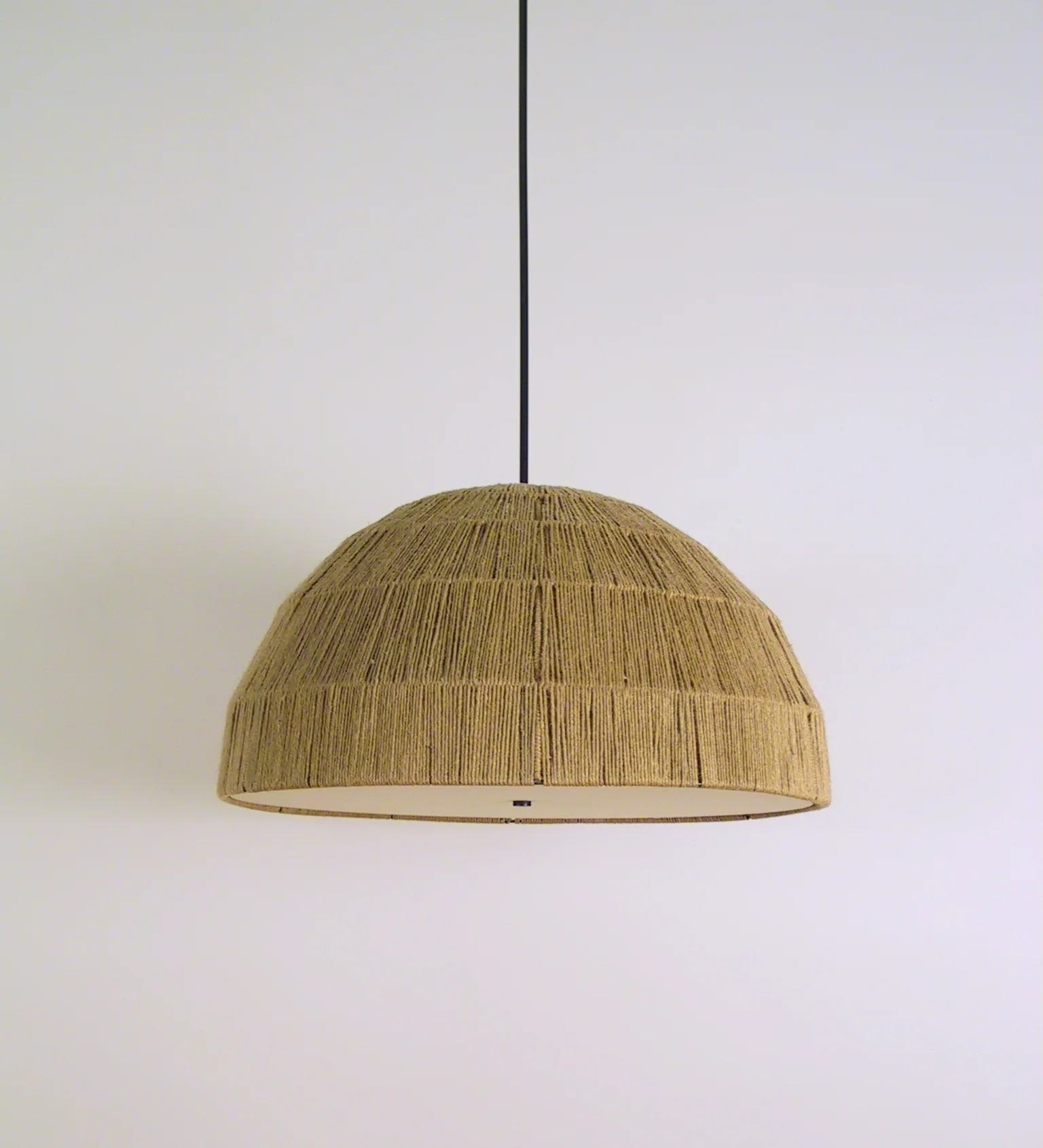 C-178  DOME ROPE PENDANT (JUTE).JPG