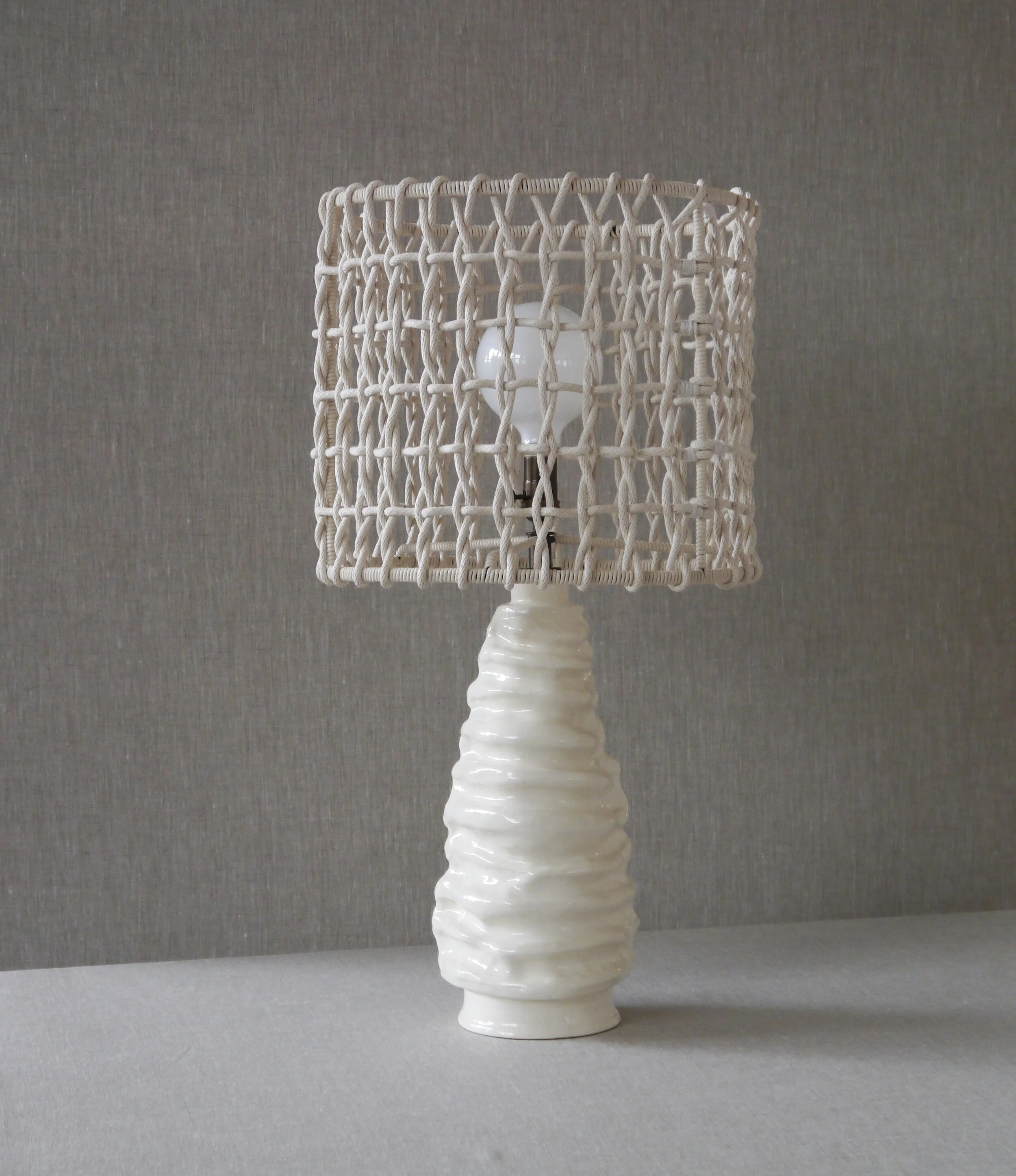 T-107_Brancusi_Lamp.JPG