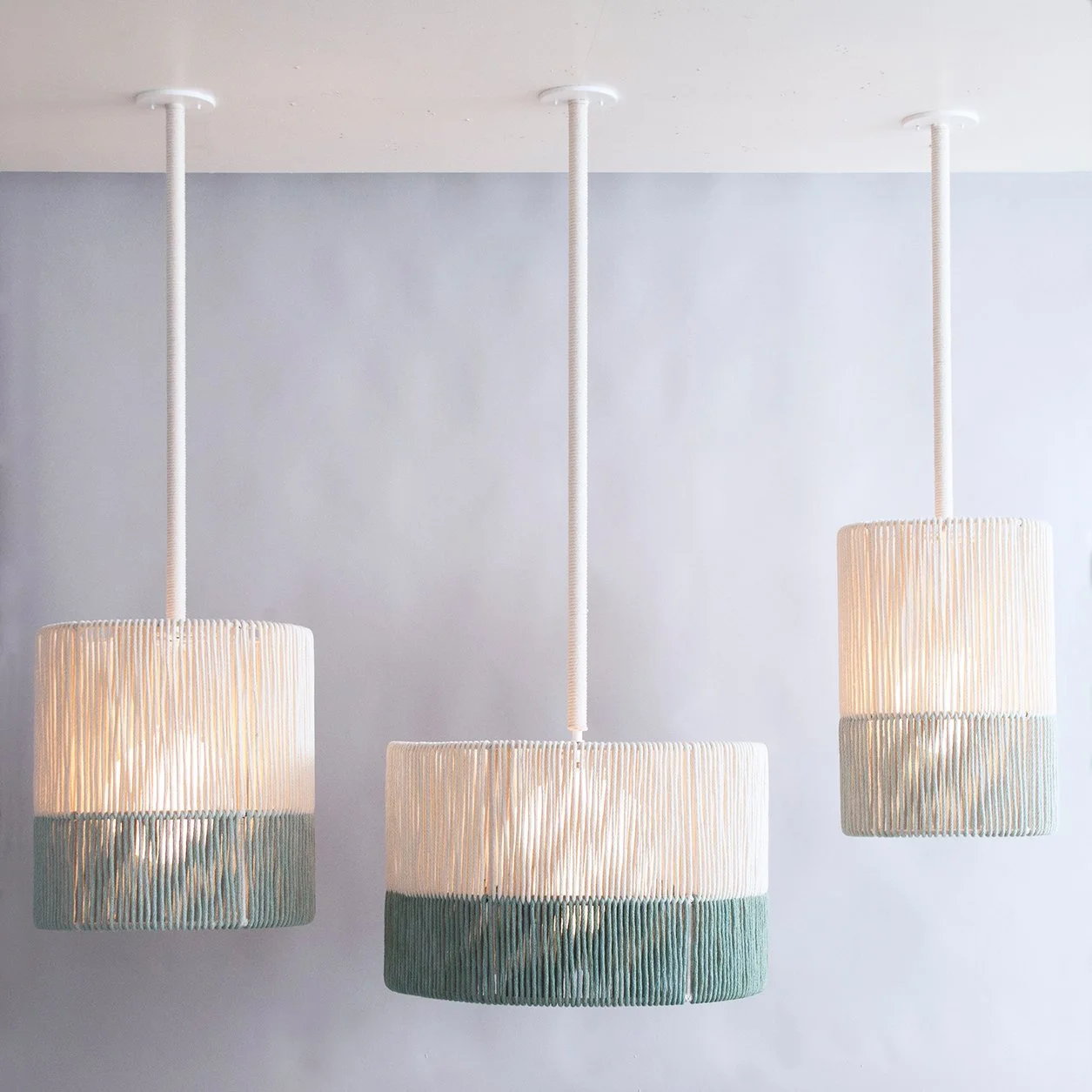 Rope_C-219_Large+Rope+Drum+Pendants_White_Custom+Green_White_on.jpg