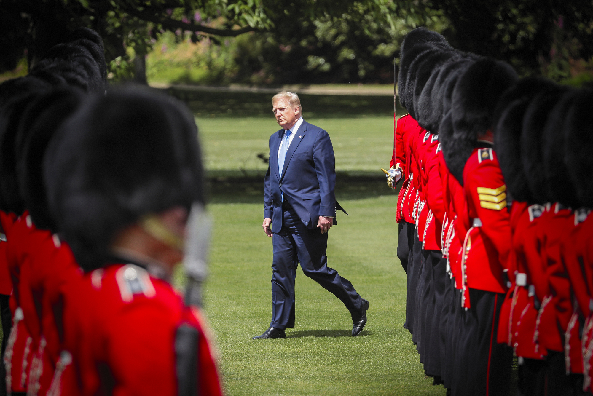 pht_b5327_trump_buckingham_palace_124089.JPG