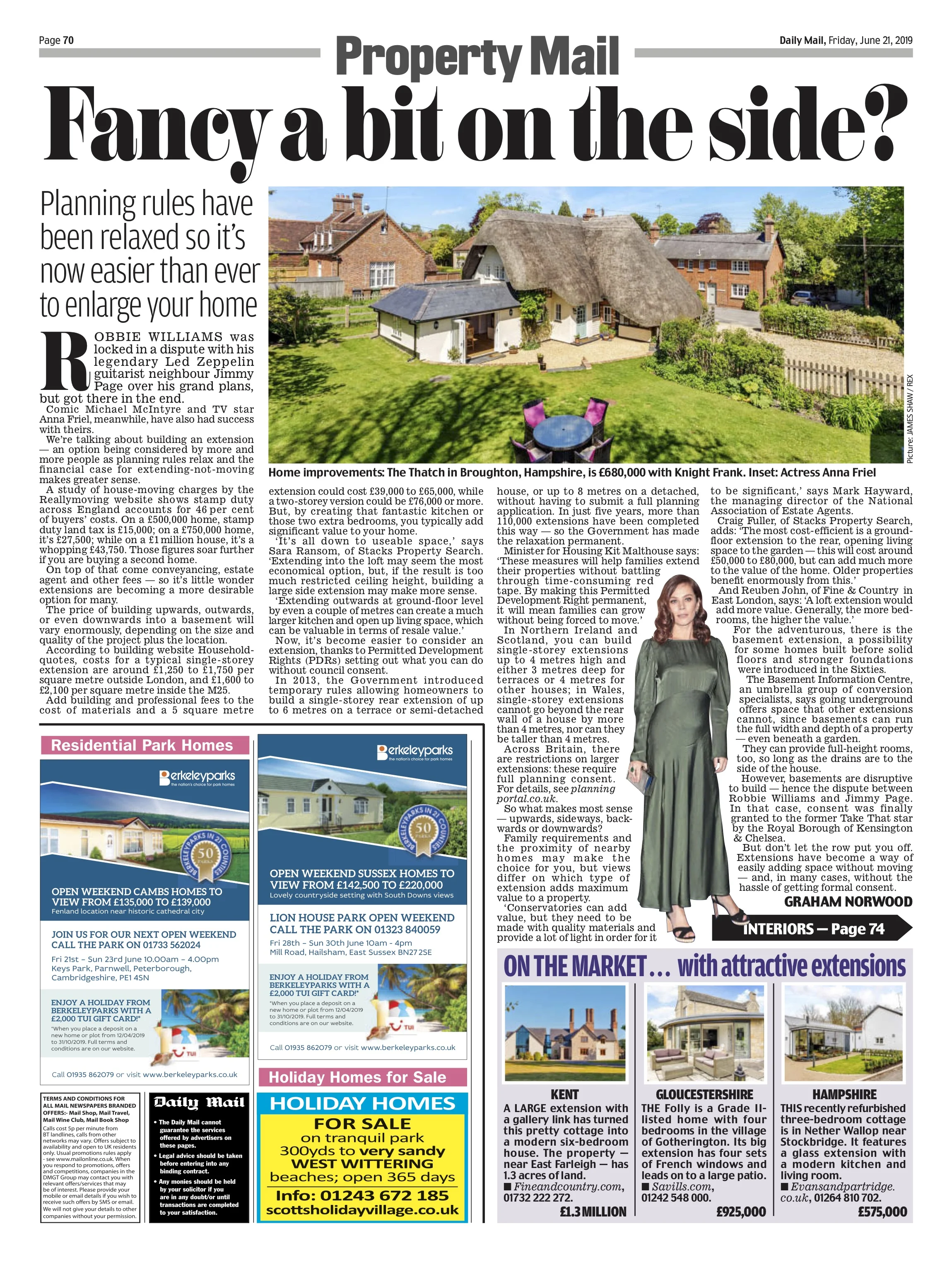 Anna Friel / Daily Mail