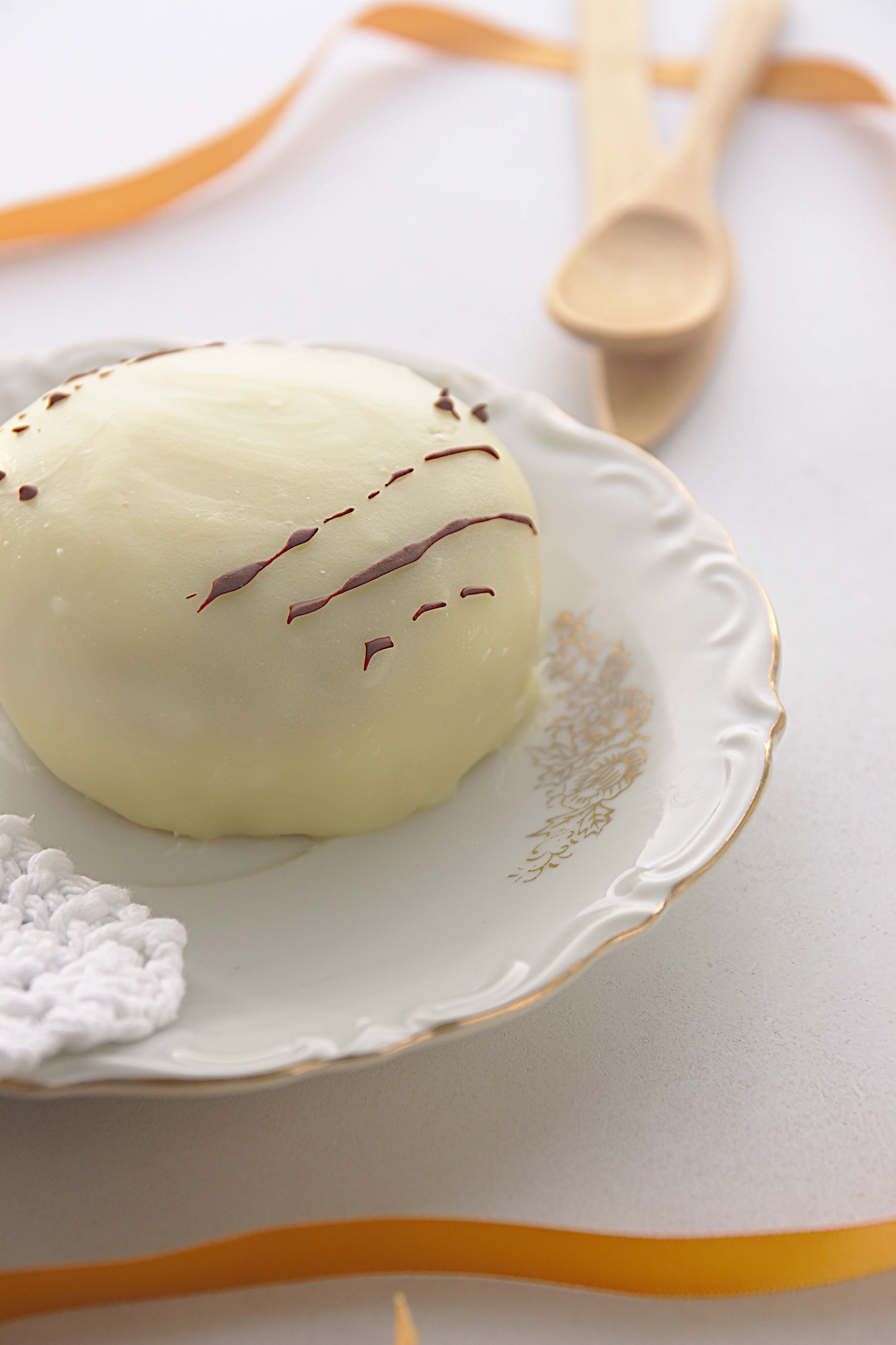 White Sacher