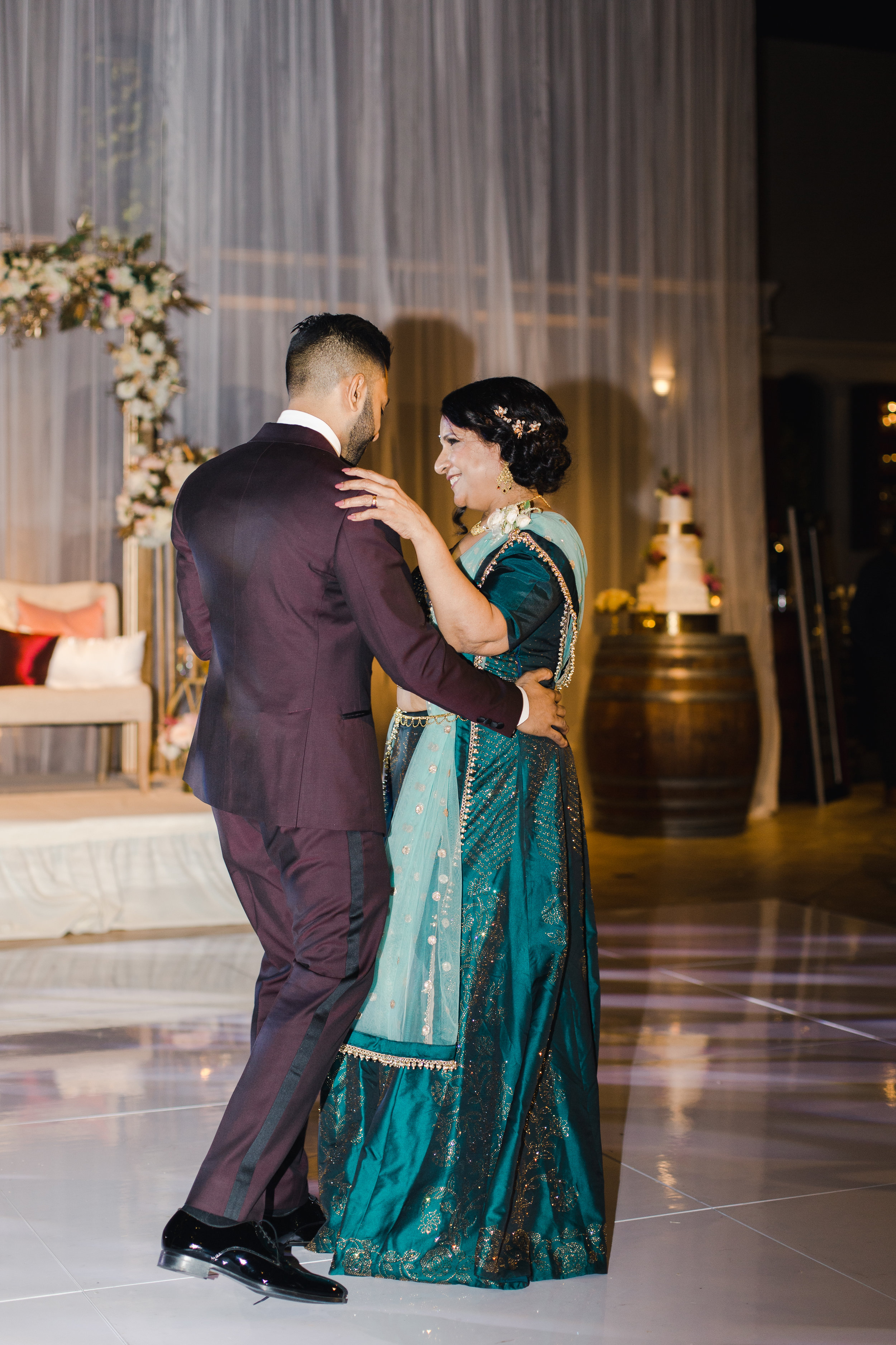 Alessa+JeevanMarried-IvoryBlushPhotography782.jpg