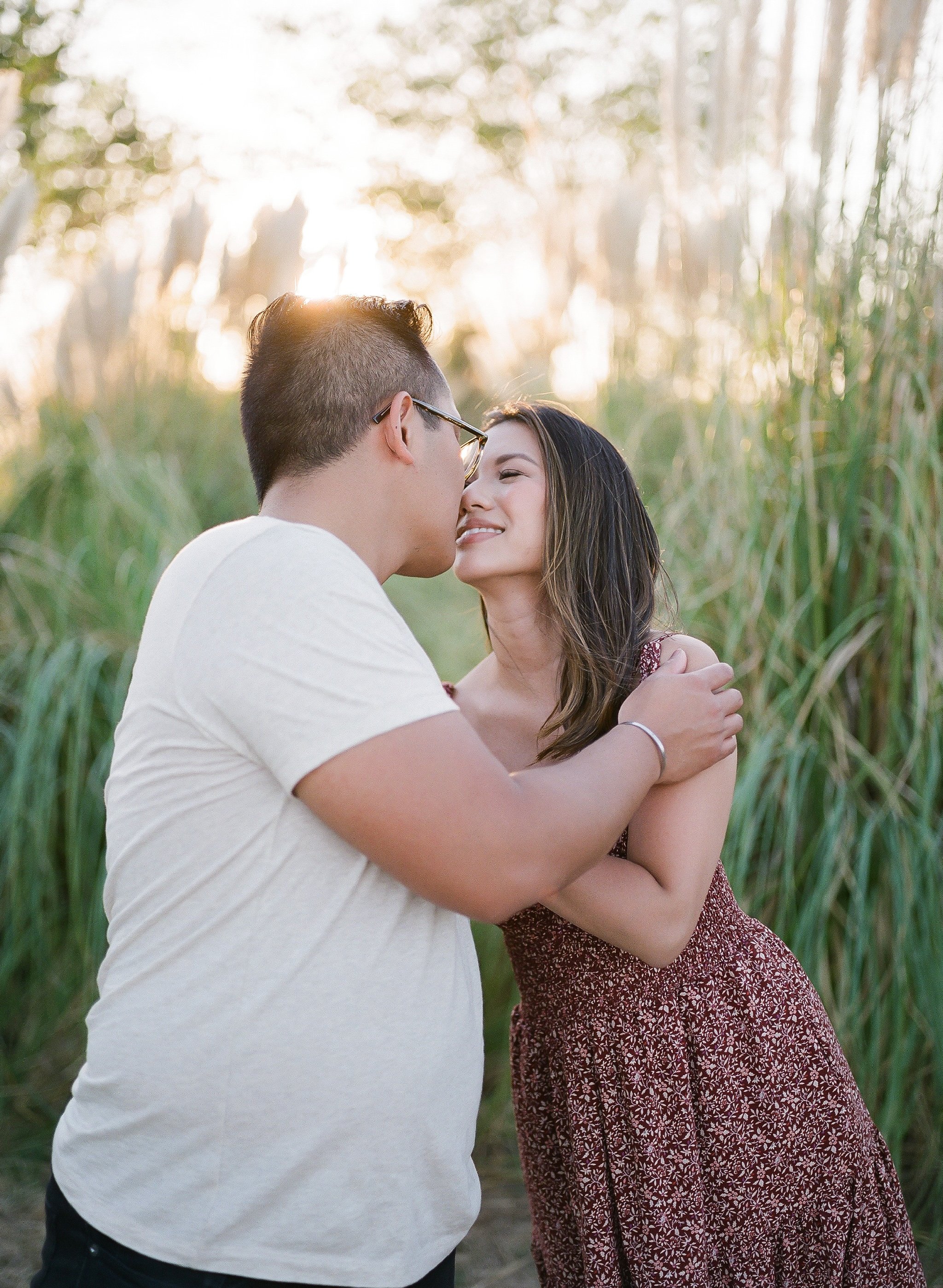 Jessica&JasonEngaged_IvoryBlushPhotography100.jpg