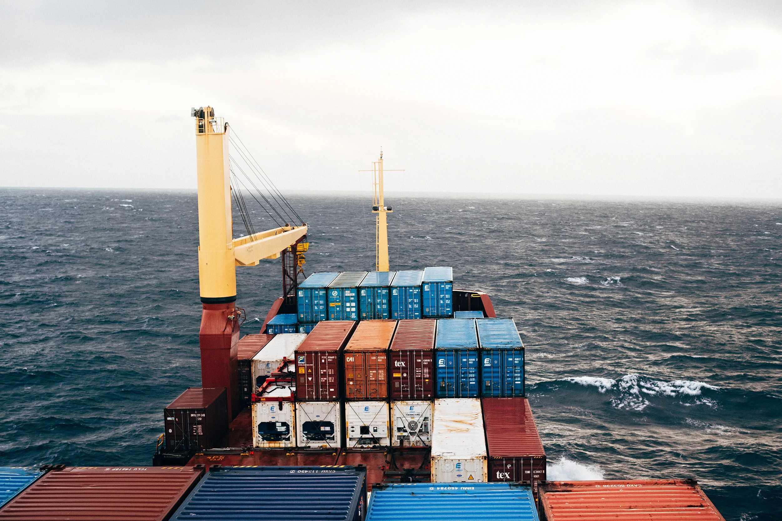 ICELANDx207 / Container: Justin Levesque