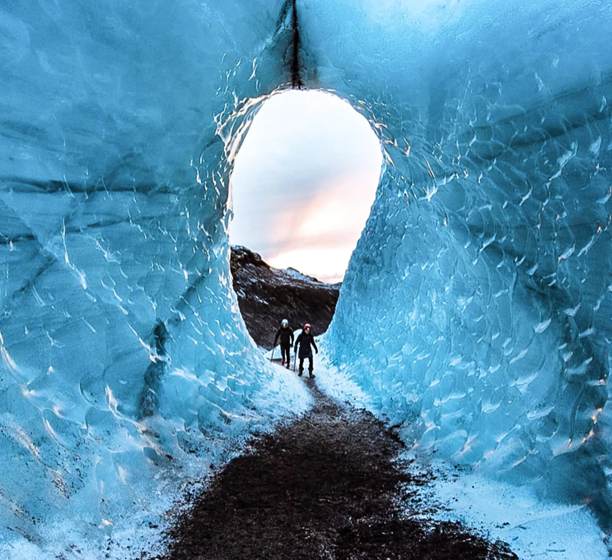IceCavesJONAA©Agust Runarsson-.jpg