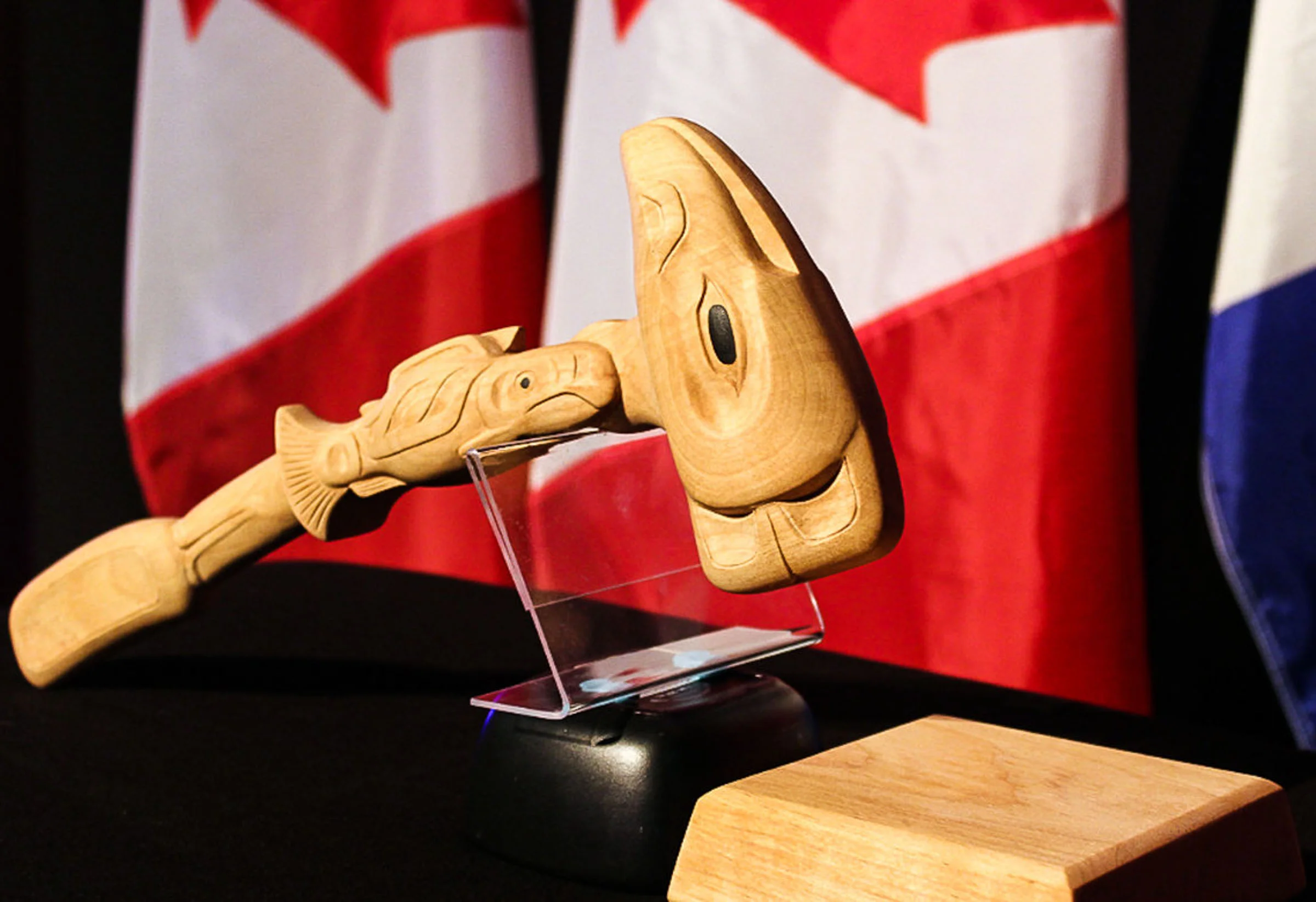 The Arctic Council Gavel which is now handed over to Iceland to keep as the country chairs the Arctic Council for the coming two years. JONAA© Arctic Council Secretariat / Linnea Nordström