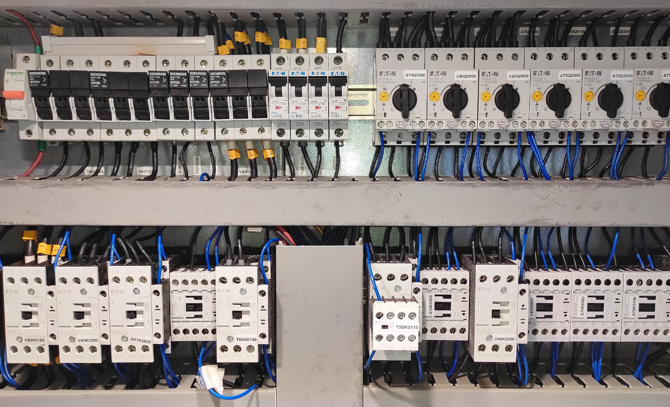 What Are Original Equipment Manufacturer Panels?