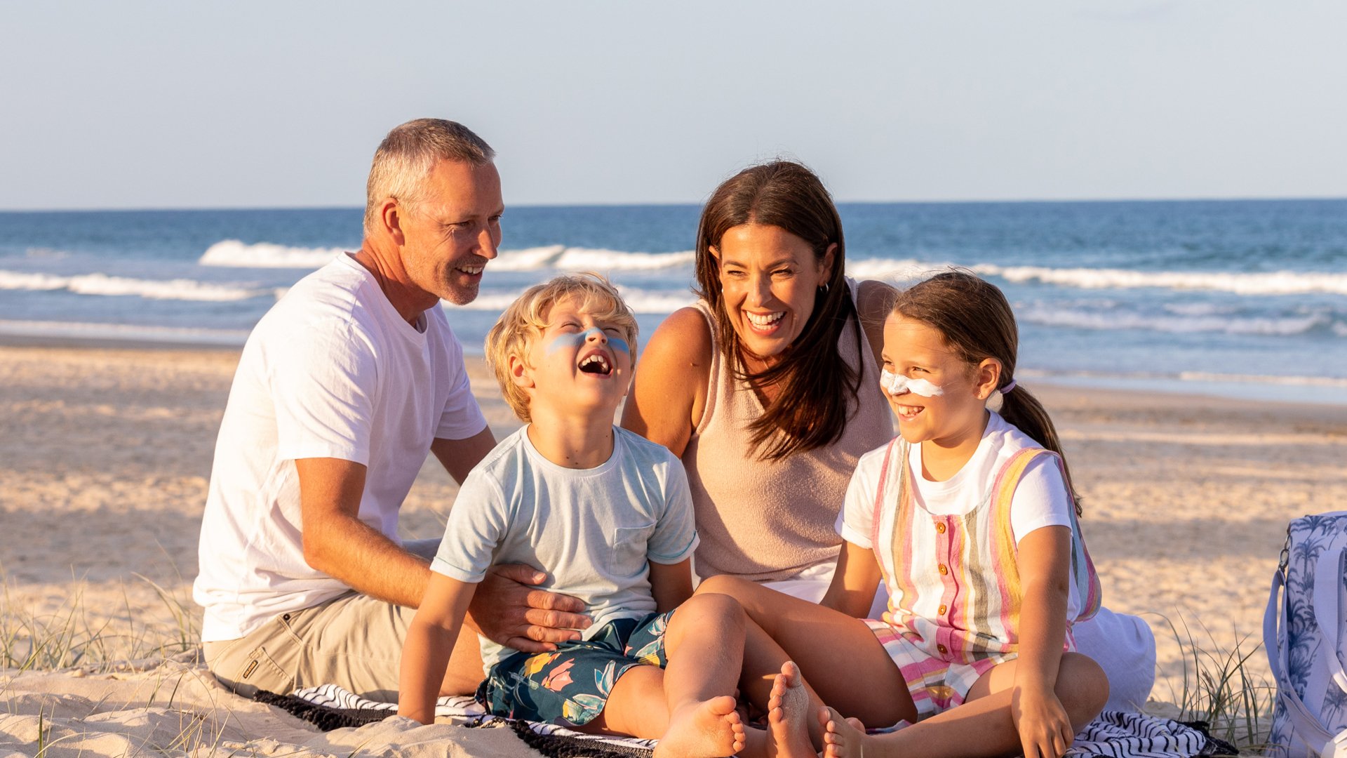 family-beach-banner.jpg