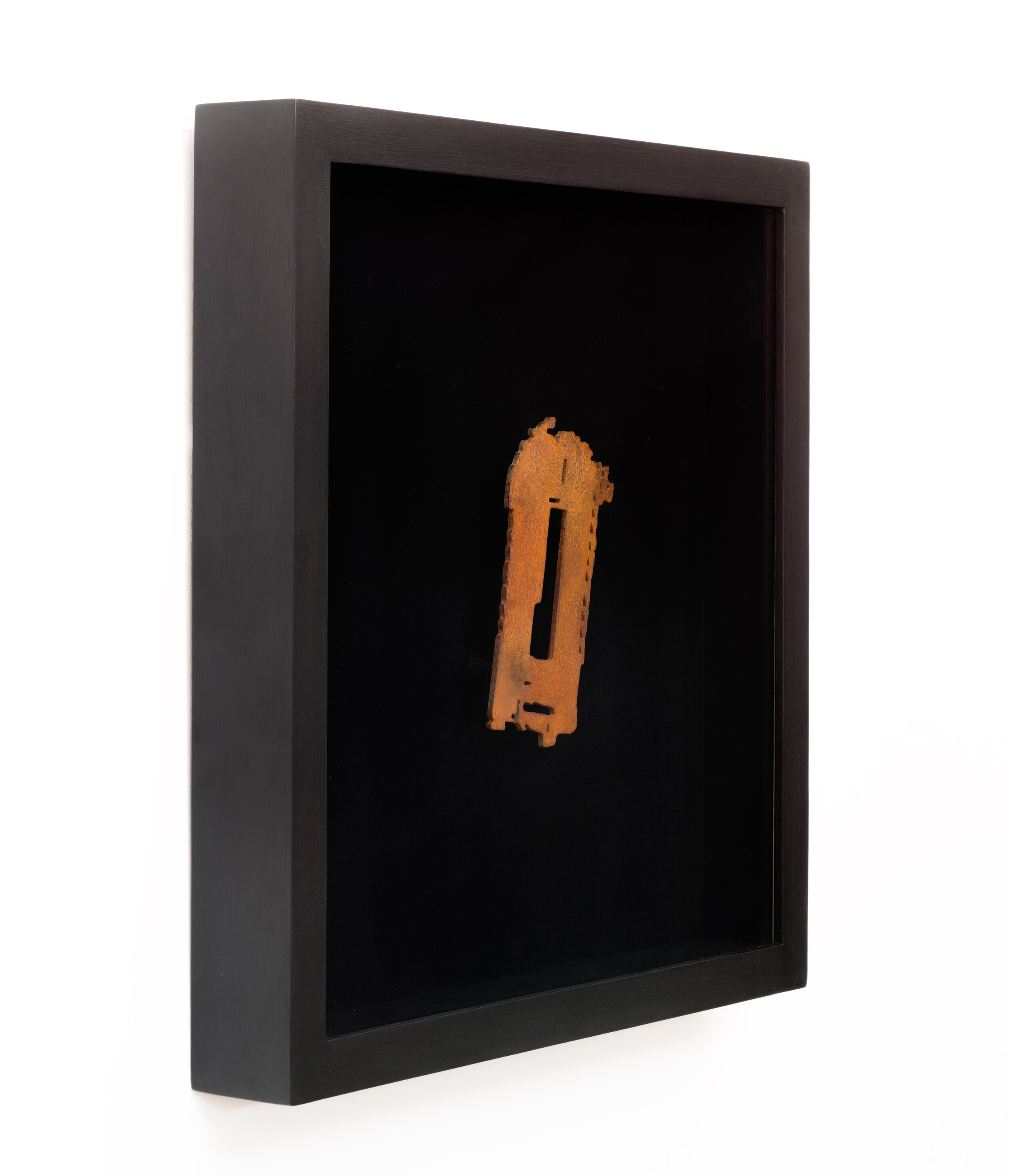  Untitled ( Shitgoldshit)   Iron, shadow box frame, acrylic 60 X 60 X 8 cm (بدون عنوان (گهطلاگه   *the sculpture formally replicates the plan view of the massive gold trading market’s building located across the street from the gallery.  