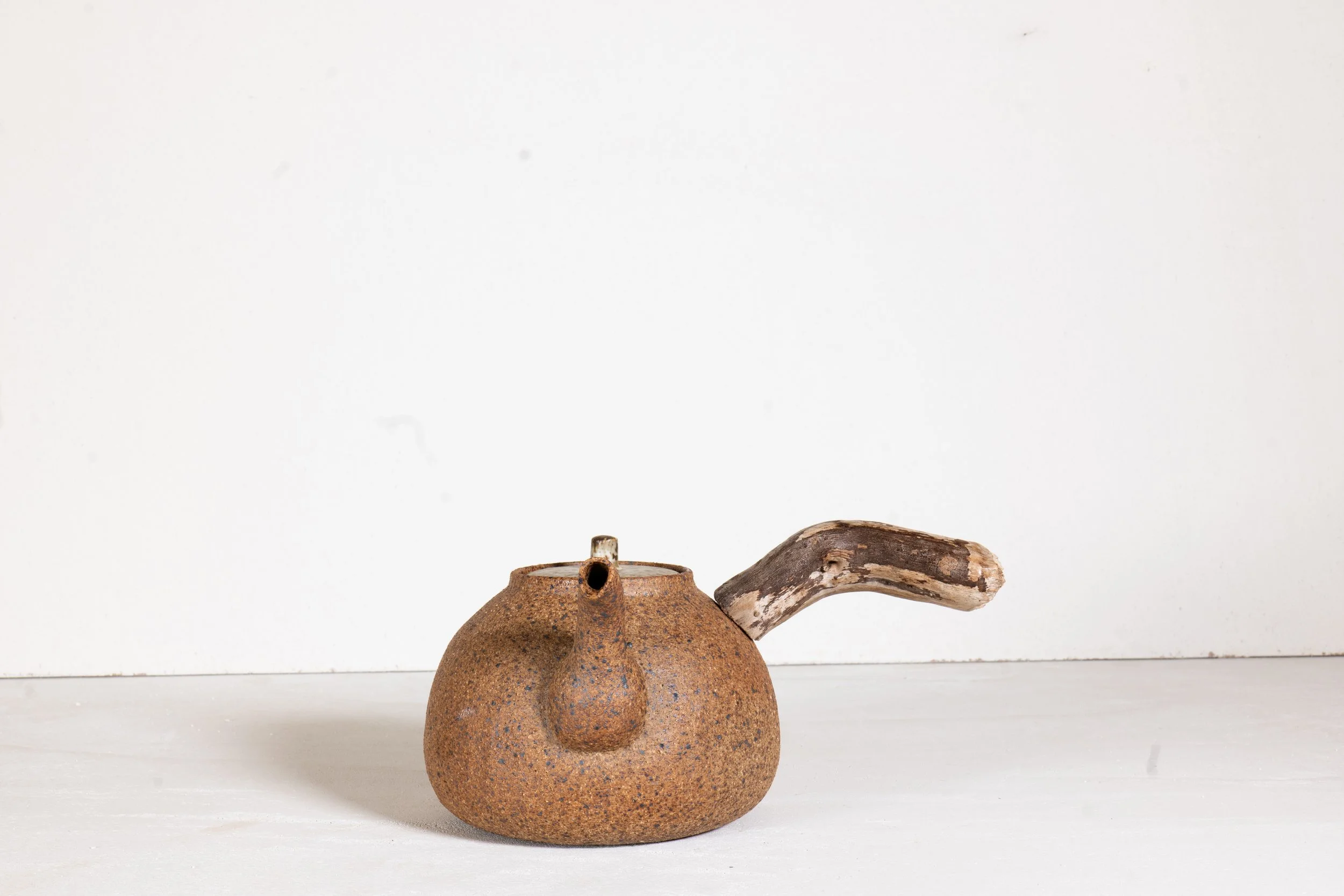 900ML Wooden Side Handle Teapot