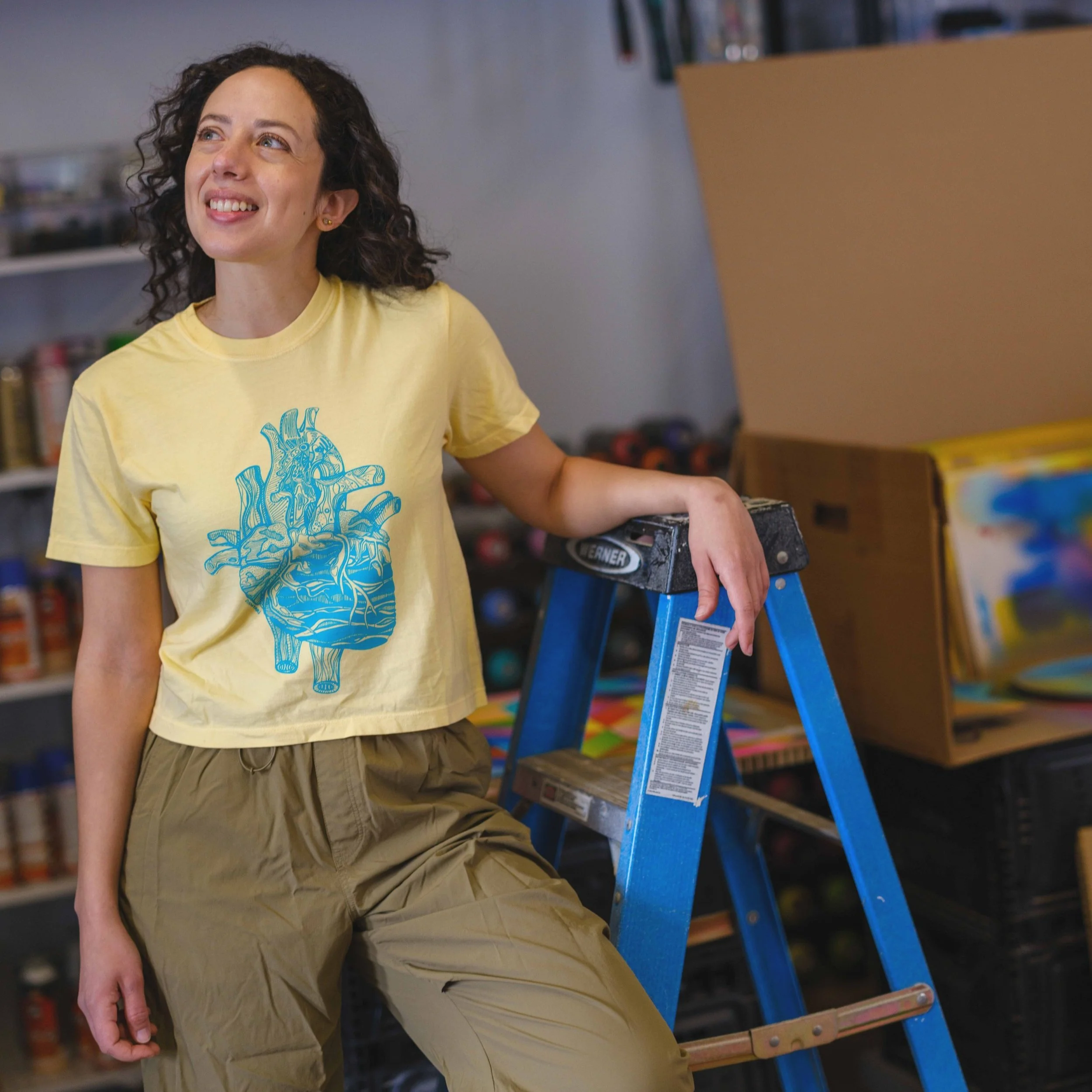 CROPPED BIG HEART TEE - BUTTER