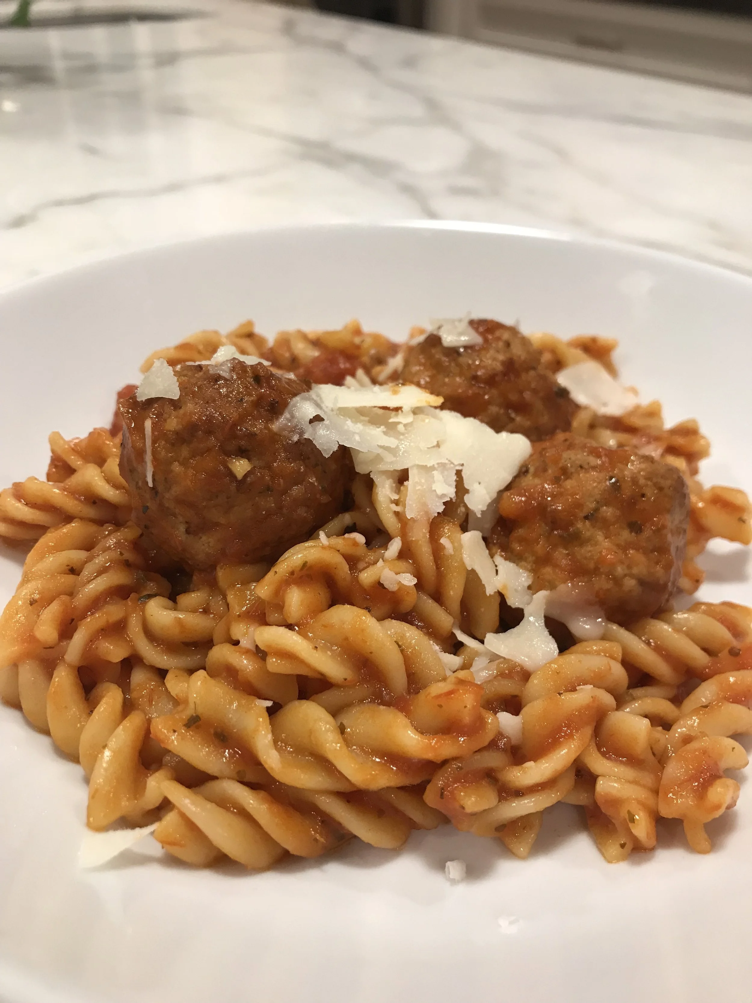 Super Easy Pasta & Meatballs