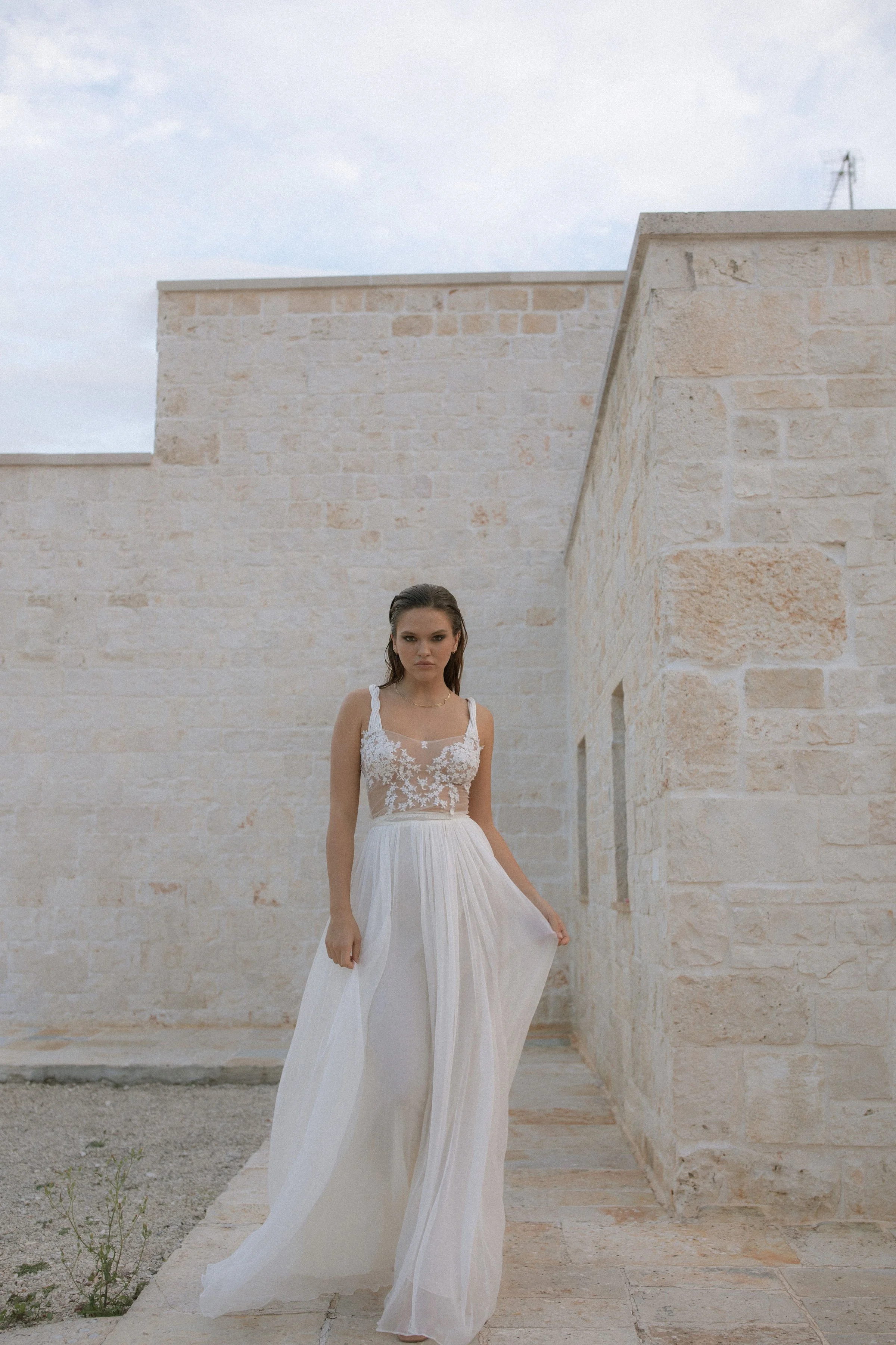 Our top list of non-traditional wedding dress designers | IDO Events