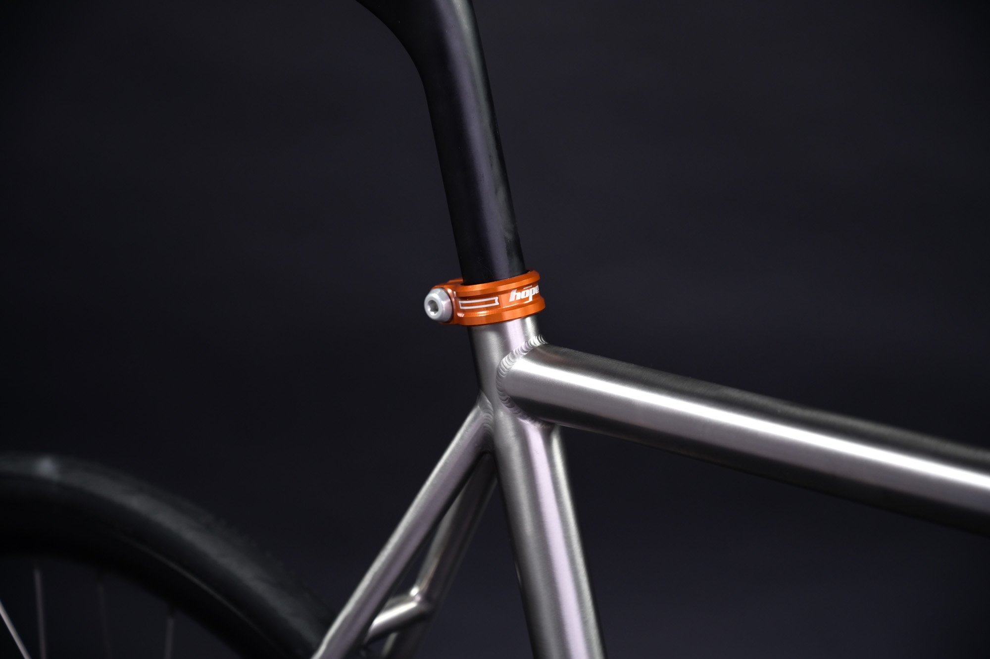 20220311-LIOS-Titanium-Fixie-Screen-6.jpg