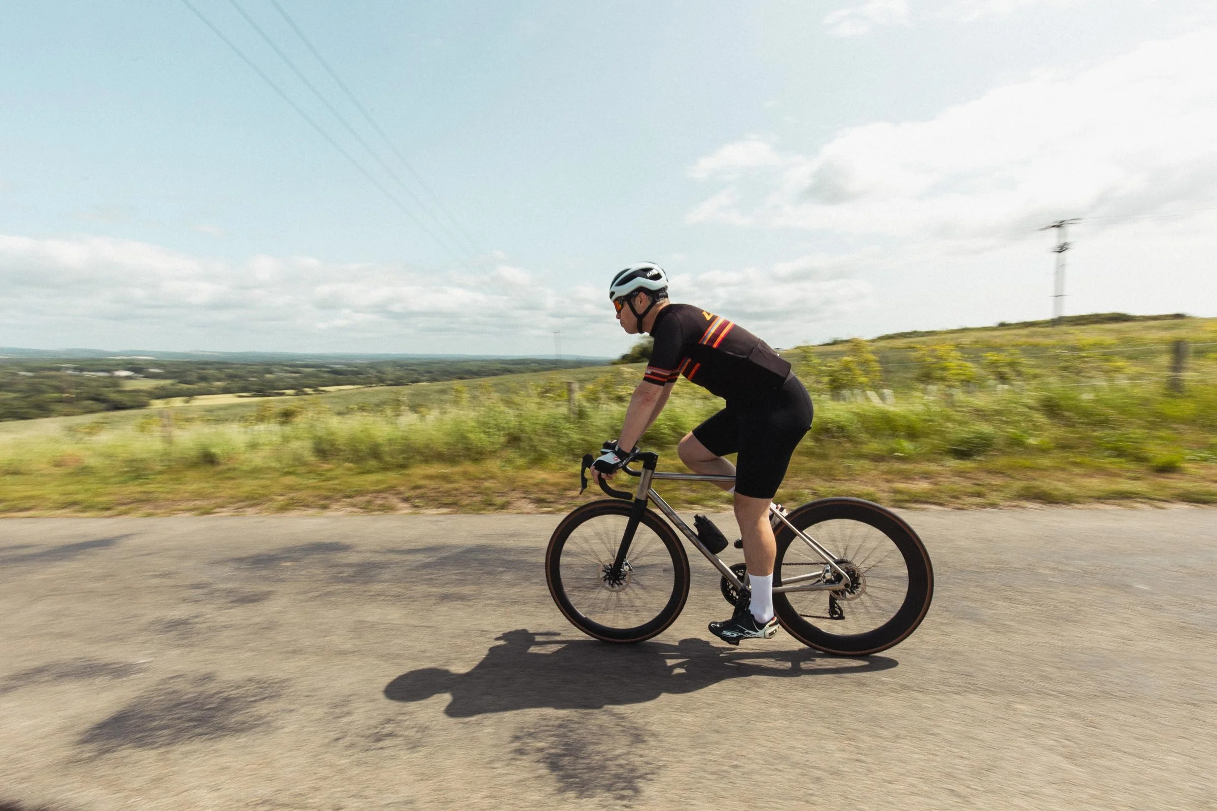 20250601-lios-titanium-road-race-bike-action-website-8.jpg