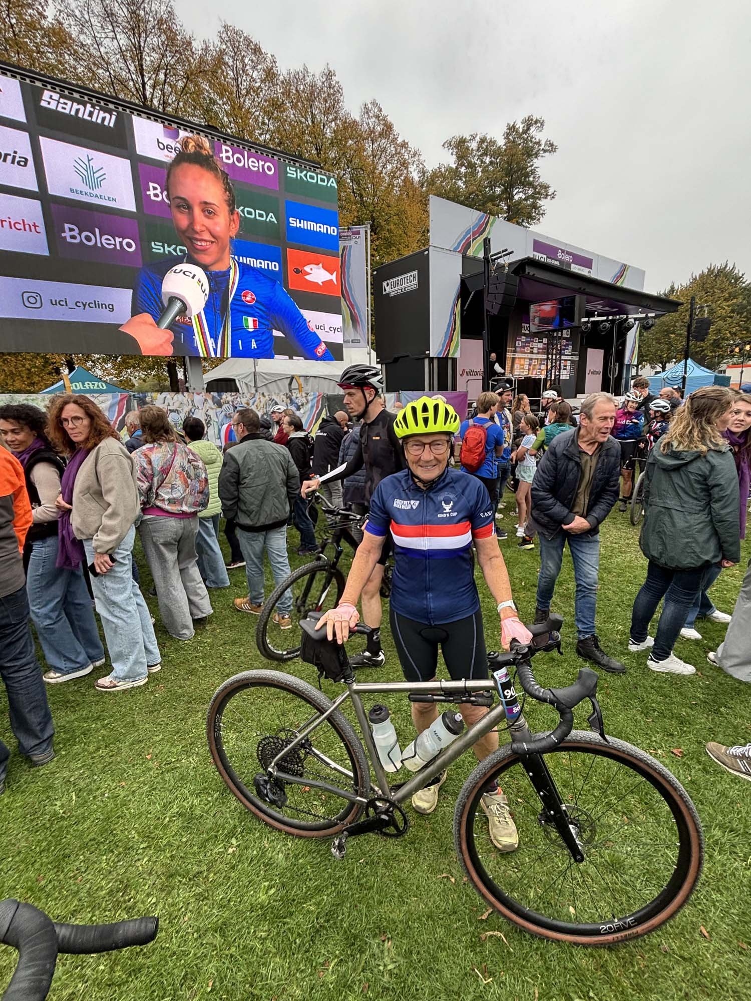 Ethel Brokenshire standing with her LIOS Titanium Gravel bike at the start of the Gravel Bike World Champsionhips in Maastricht.