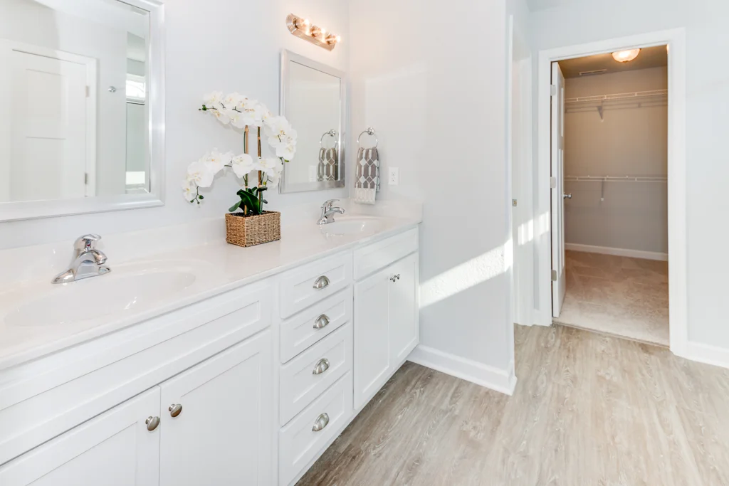 MLS Shady Oaks Way-39.jpg