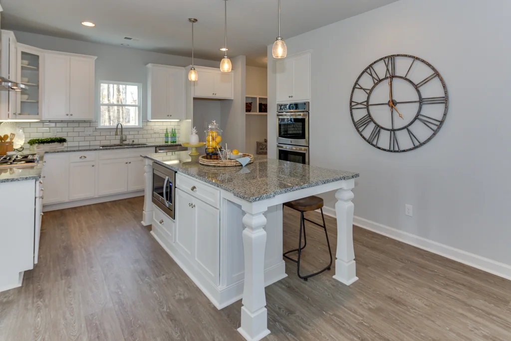 MLS Shady Oaks Way-24.jpg