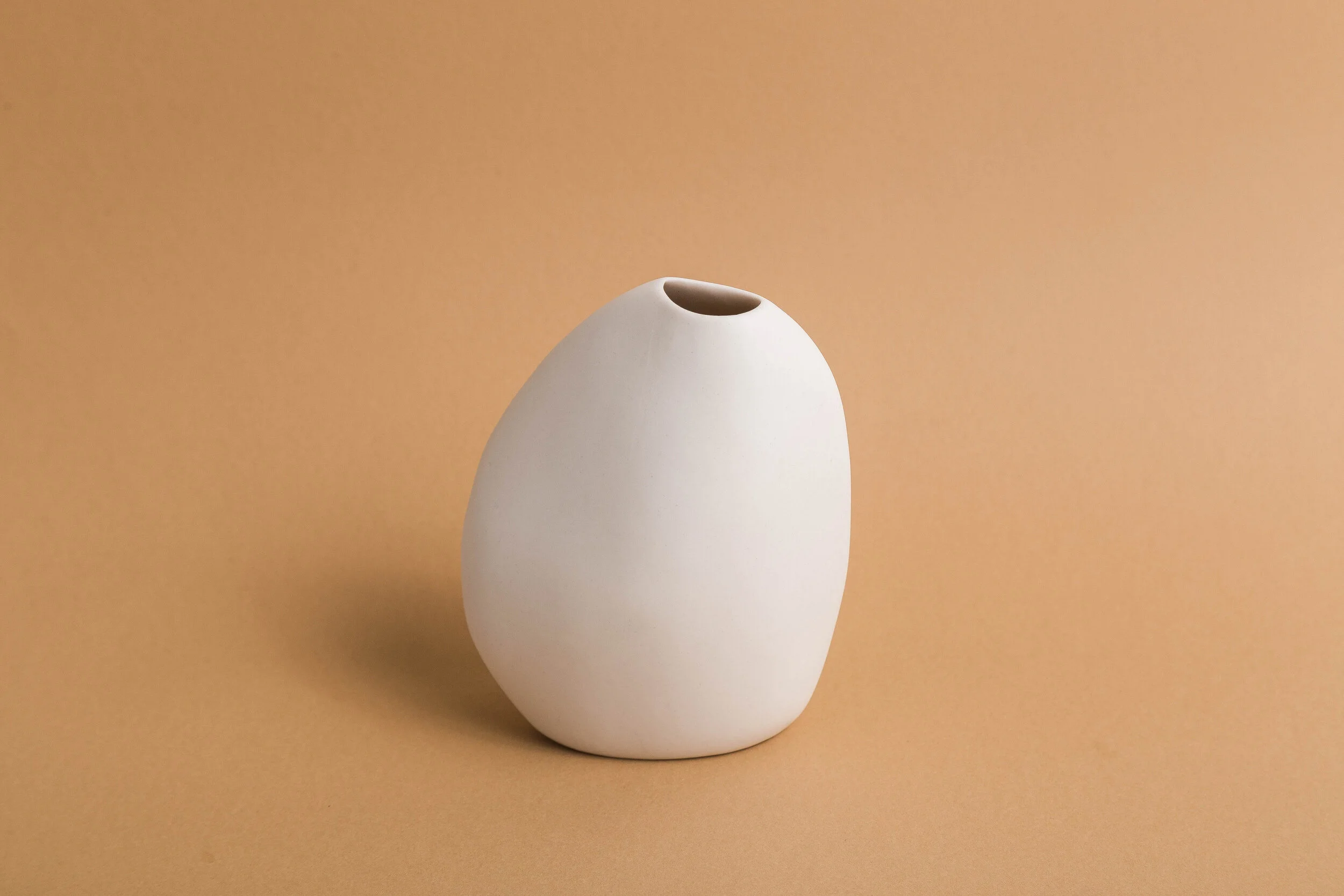 Harmie Vase - Great White