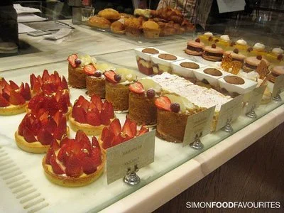 4028-Bacco-Pasticceria_cakes-display.jpg
