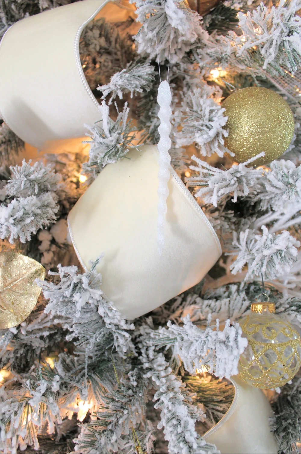 Southern Glam Christmas Decor House Full Of Summer Coastal Home Lifestyle