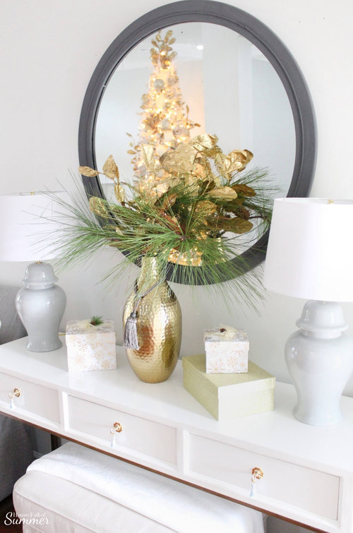 The Frugal Way to Add Rich Gold Decor Accents - South House Designs