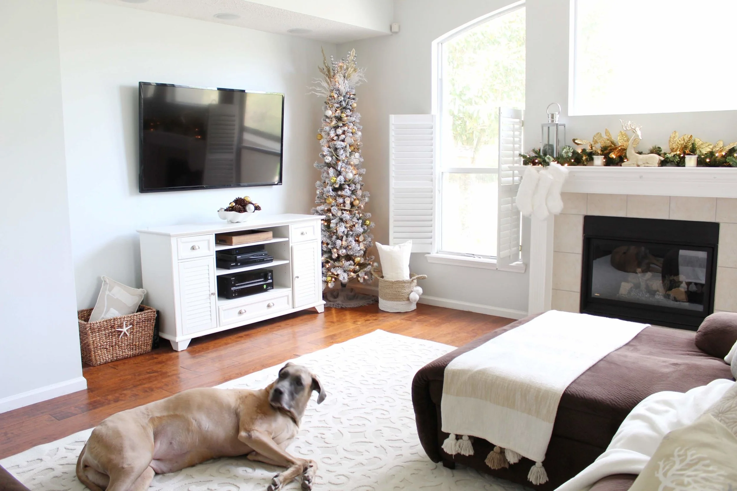 A Charming Southern Christmas Home Tour {Part 2}