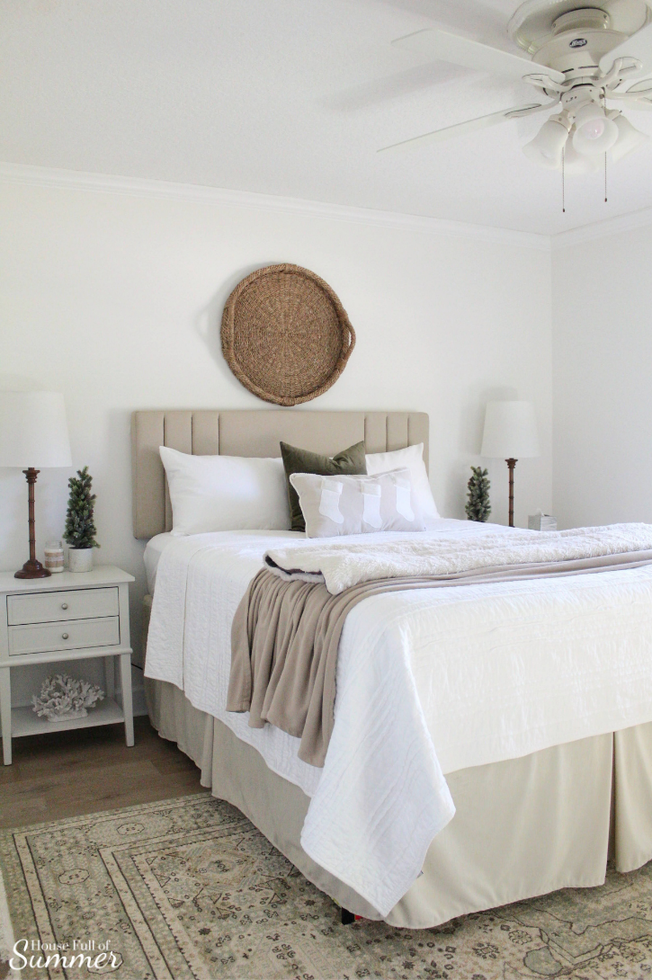 Guest Bedroom Makeover {Just in Time for Christmas} — House Full ...