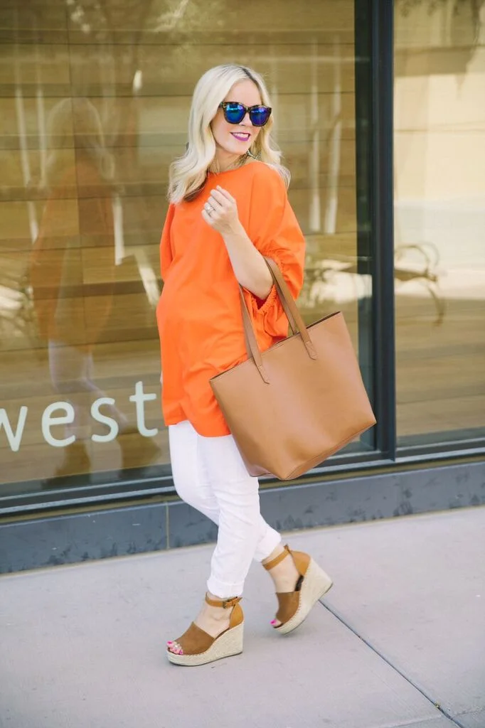 Thoughts on Maternity Clothing