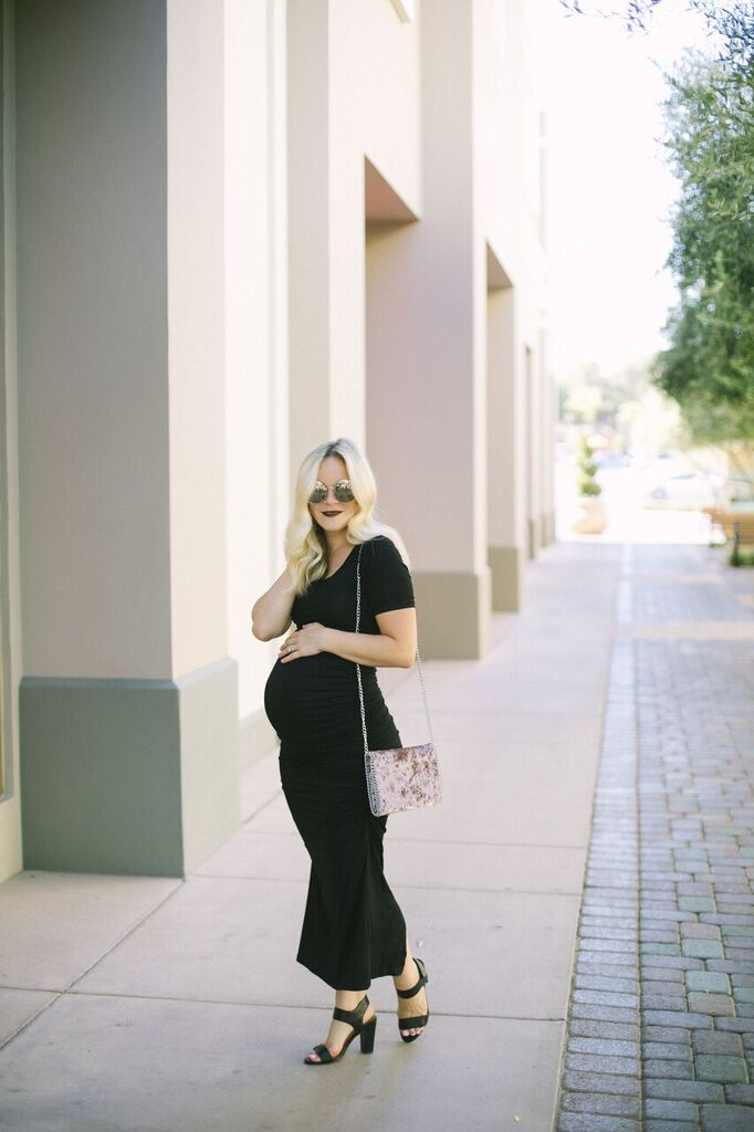 Baby Bump Style: The Do's & Don'ts When Dressing Your Bump by Las Vegas fashion bloggers Life of a Sister