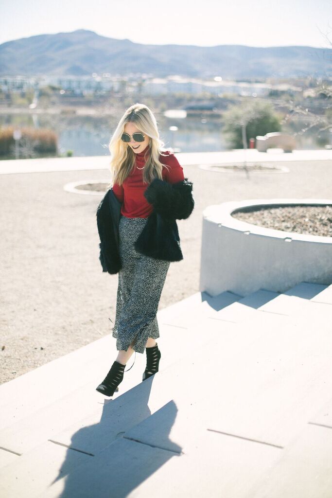 Valentine's Day Outfit Inspiration featured by top US fashion blog, Life of a Sister