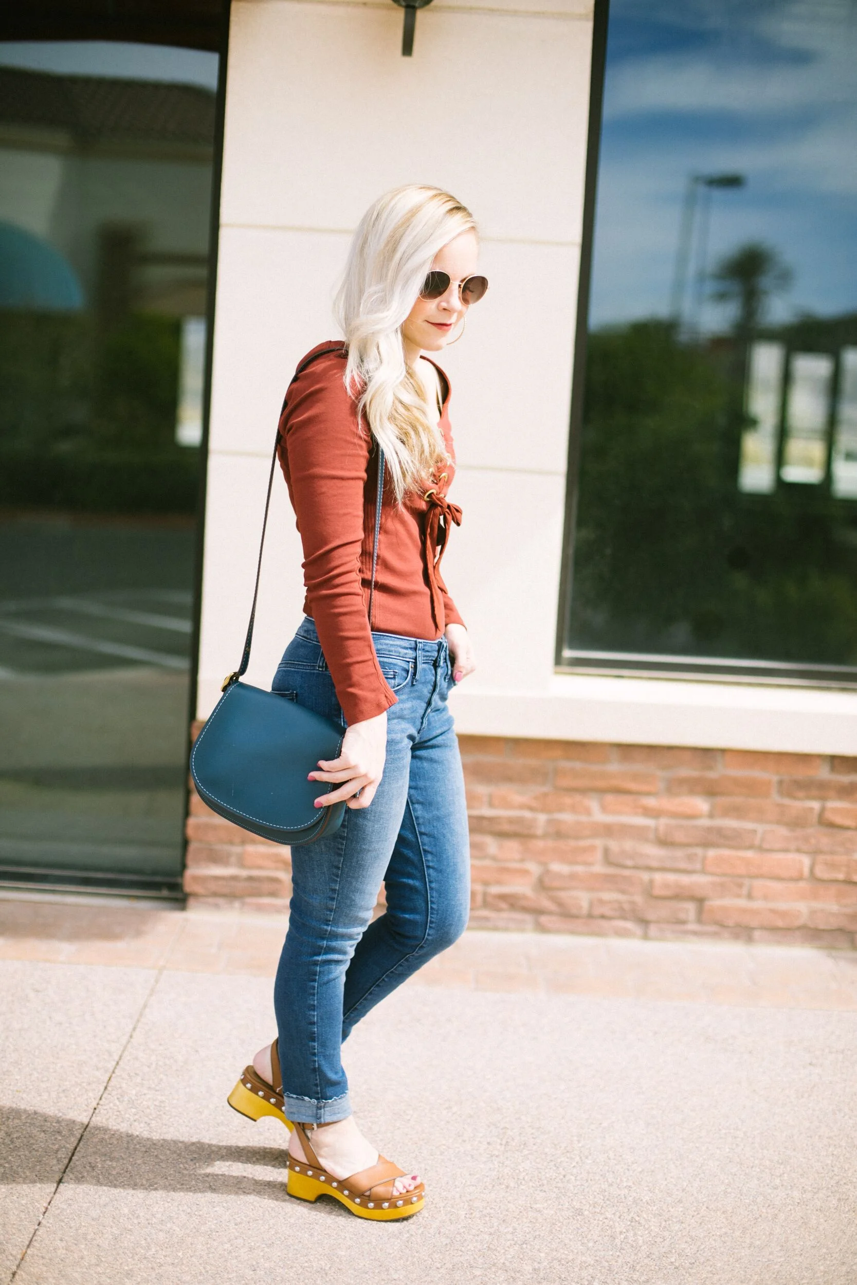 How to Find the Perfect Pair of Jeans by popular Las Vegas fashion bloggers Life of a Sister