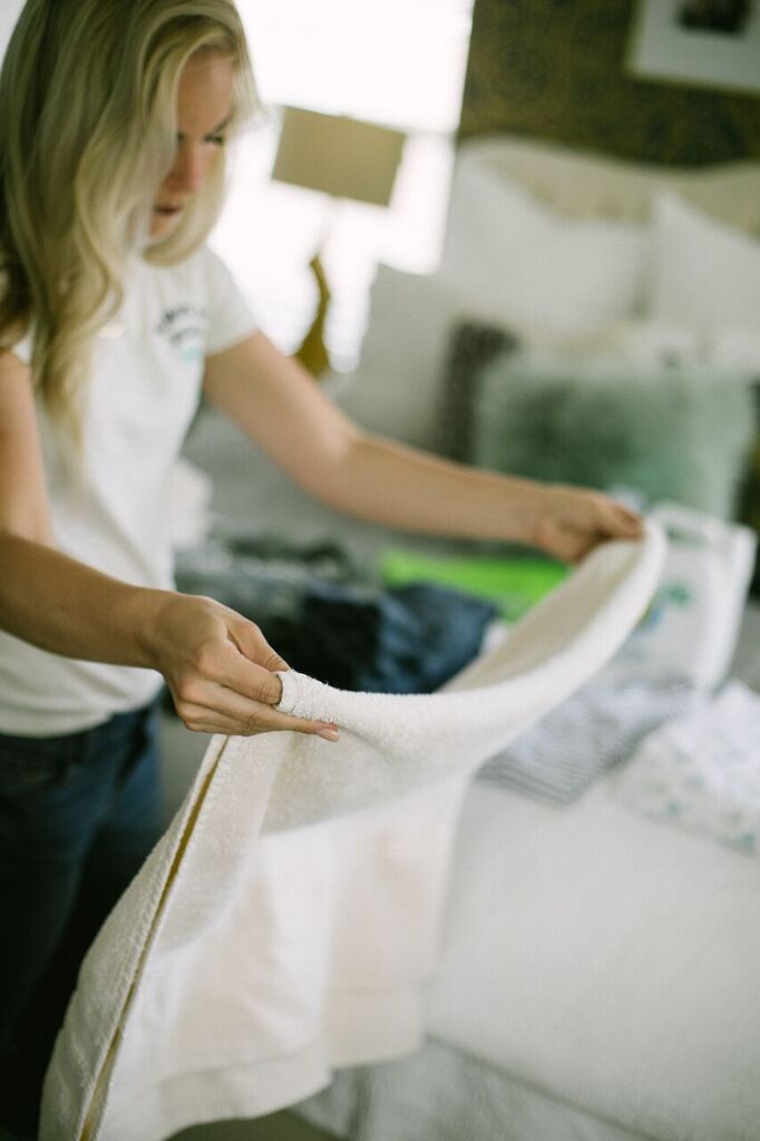 Laundry Routine by popular Las Vegas lifestyle bloggers, Life of a Sister