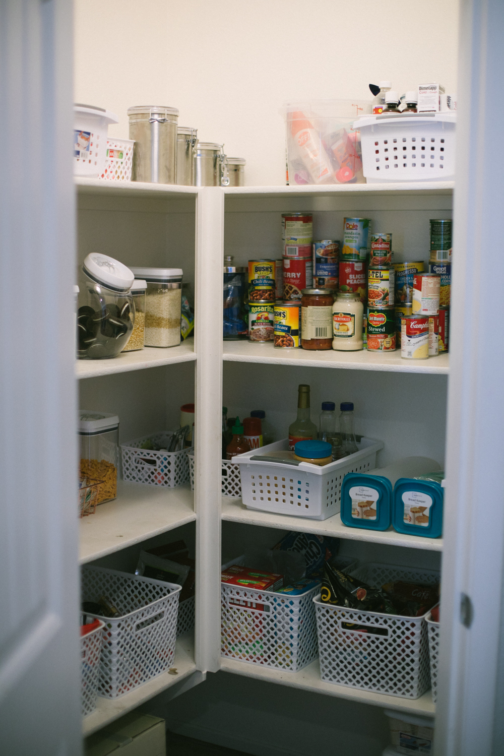 Pantry Organization Tips by popular Las Vegas bloggers Life of a Sister