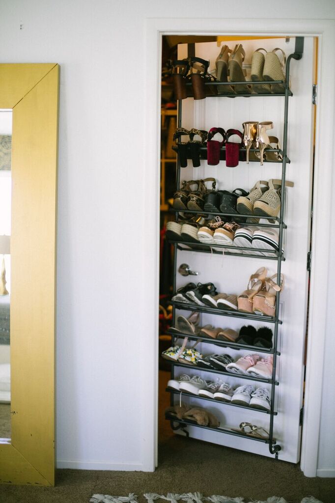 Organization Tips: How to Maximize your Closet featured by popular Las Vegas fashion bloggers, Life of a Sister