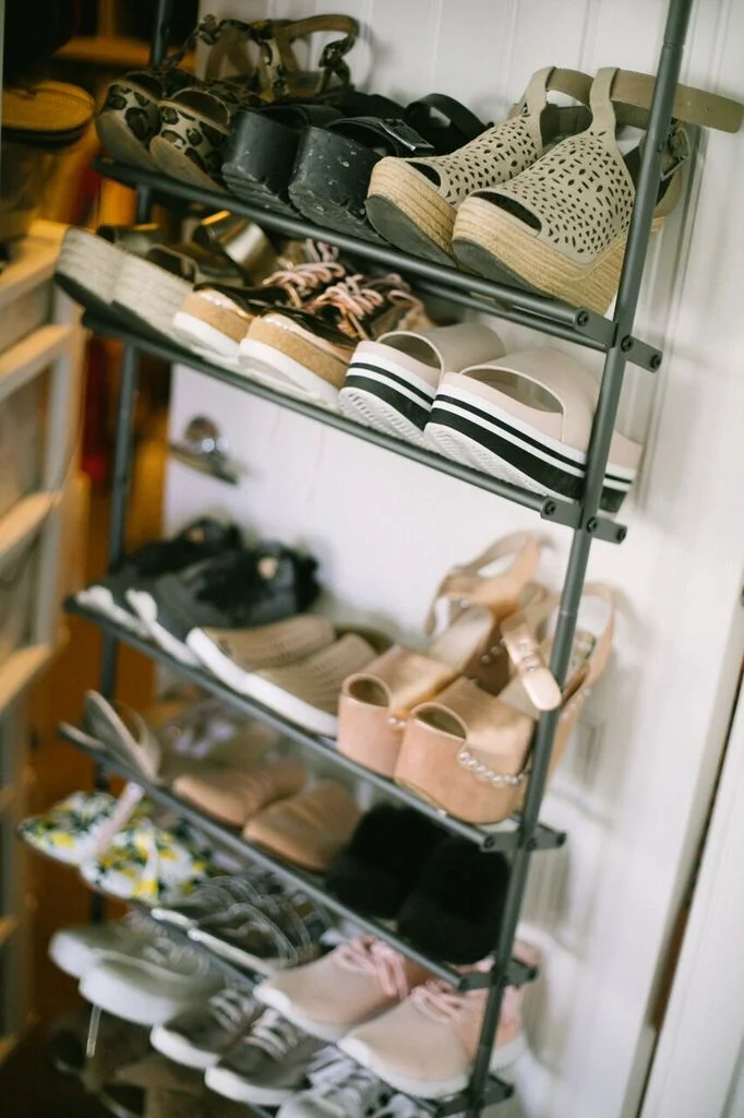 Organization Tips: How to Maximize your Closet featured by popular Las Vegas fashion bloggers, Life of a Sister
